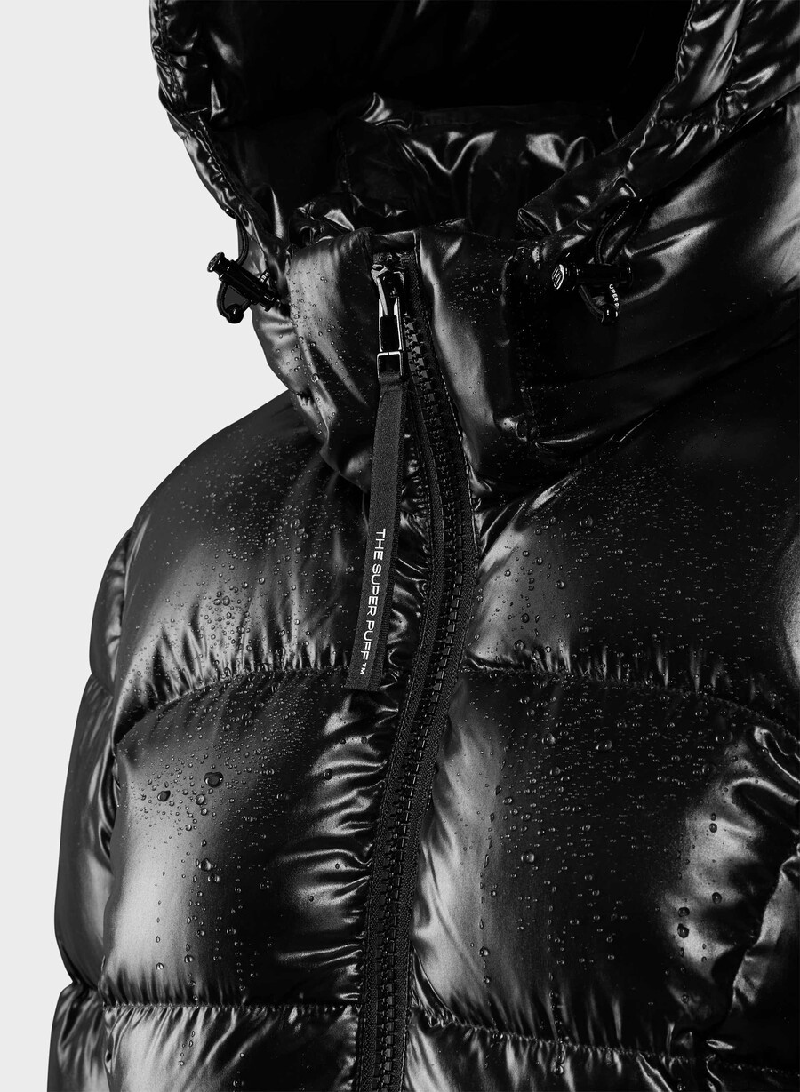 the supersnug puff long - hi-gloss black