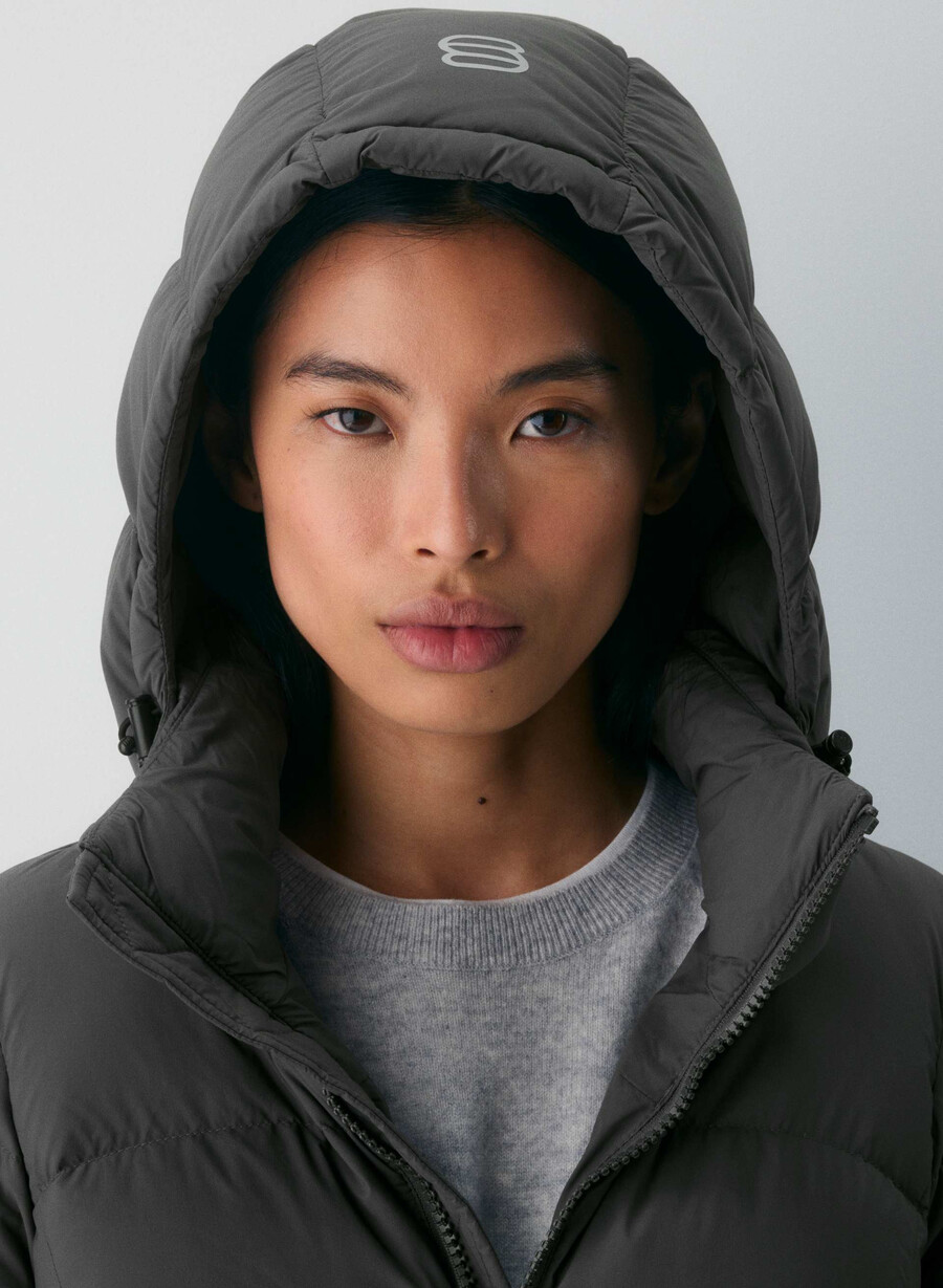 the supersnug puff mid - climatte coal grey