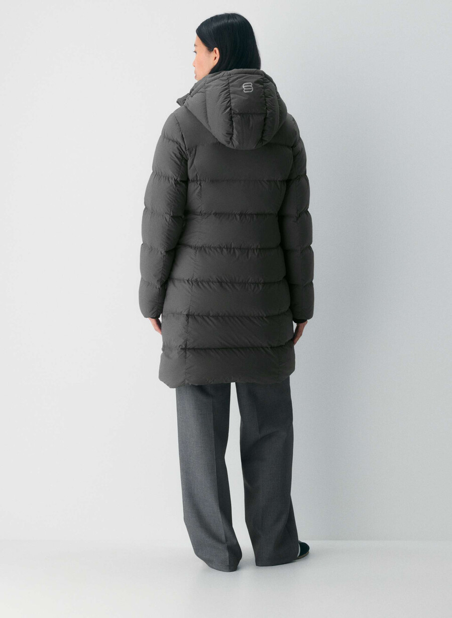the supersnug puff mid - climatte coal grey