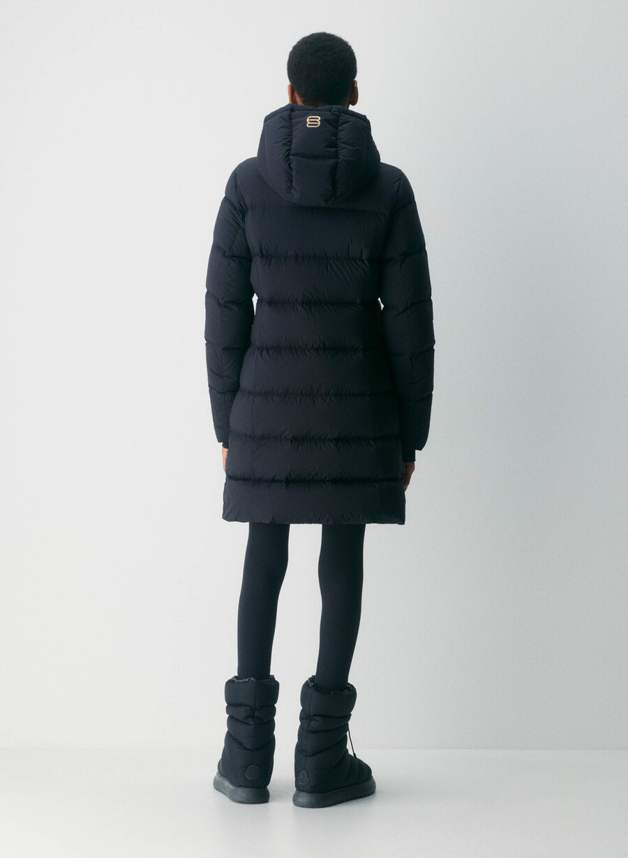 the supersnug puff mid - climatte blackshiny gold