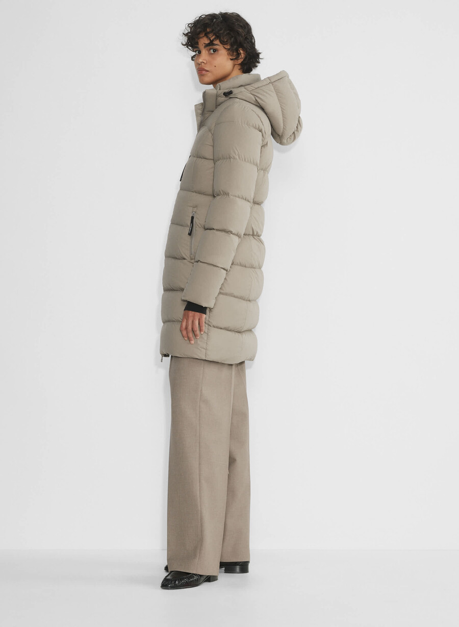 the supersnug puff mid - climatte modern taupe