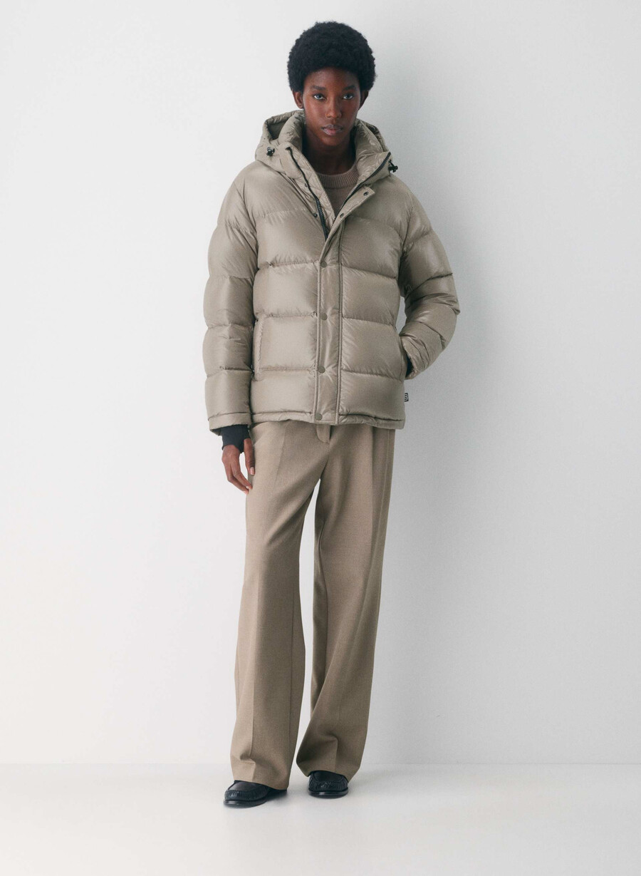 the super puff hi-gloss modern taupe