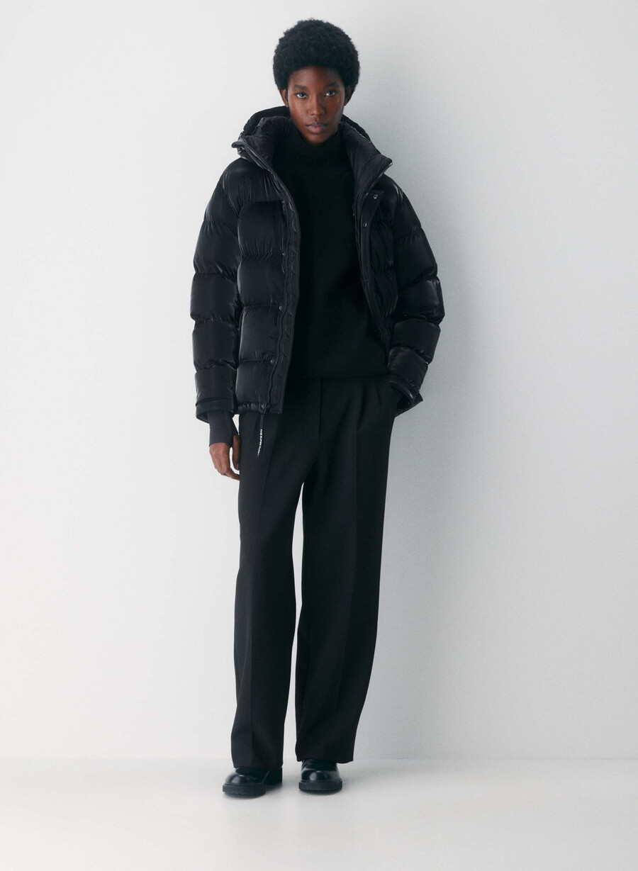 the super puff liquid shine black