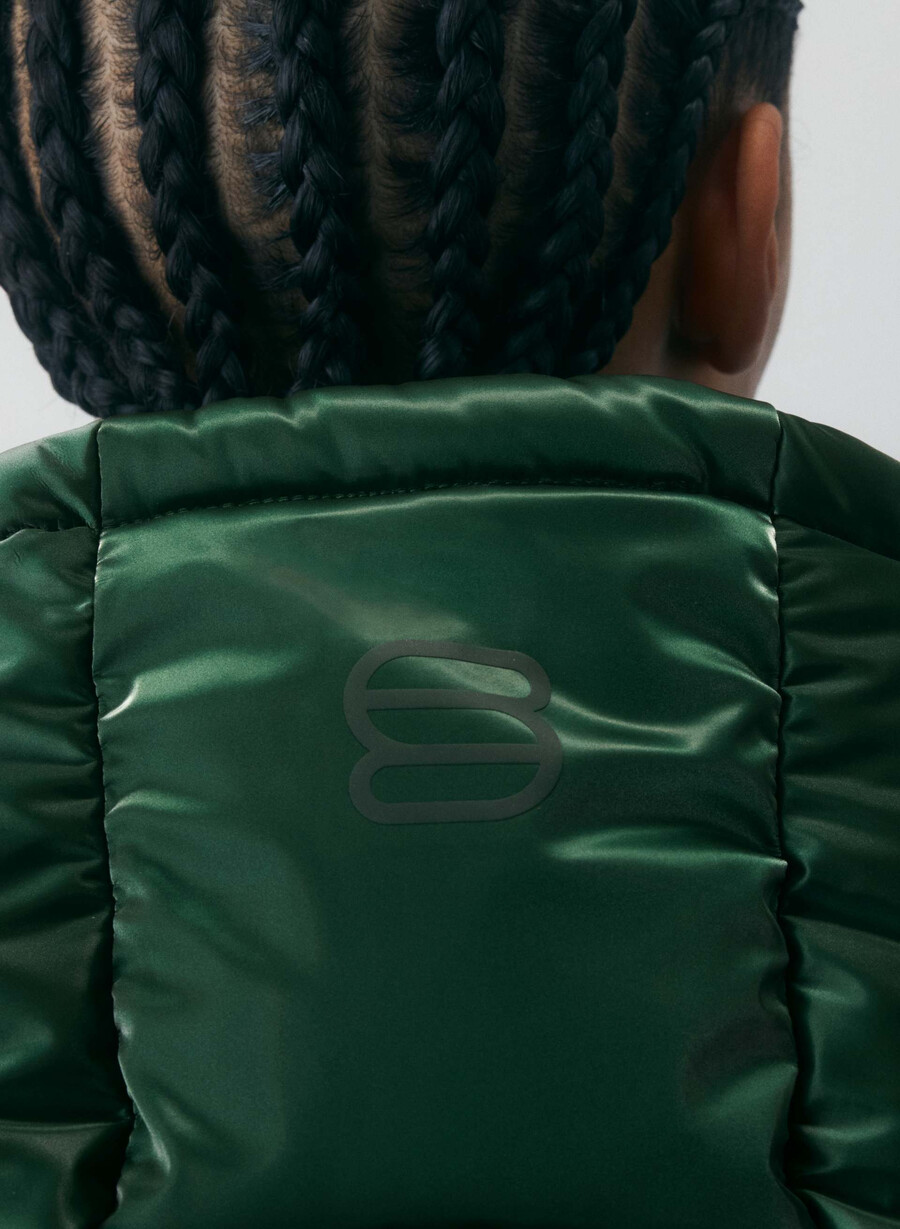 the super puff liquid shine campus green