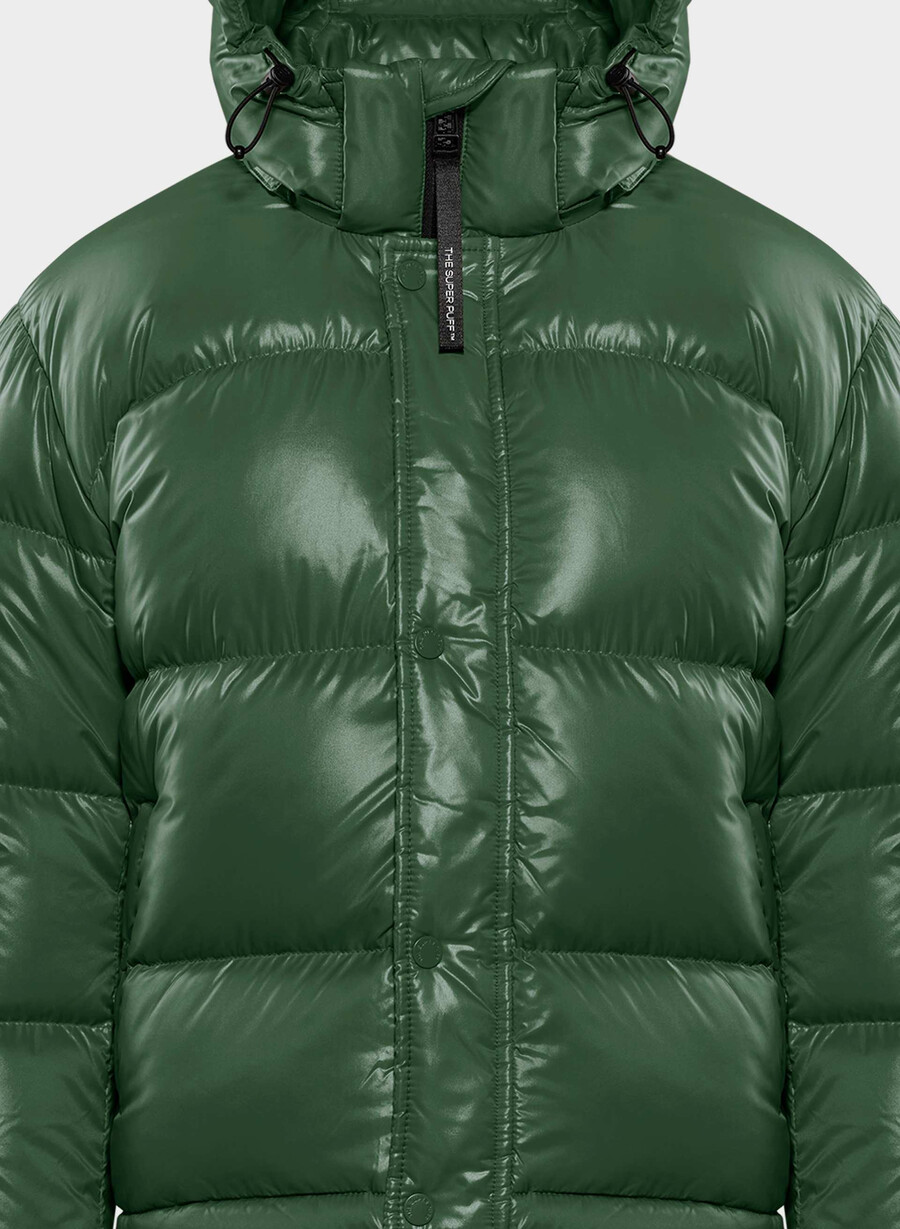 the super puff shorty - hi-gloss campus green