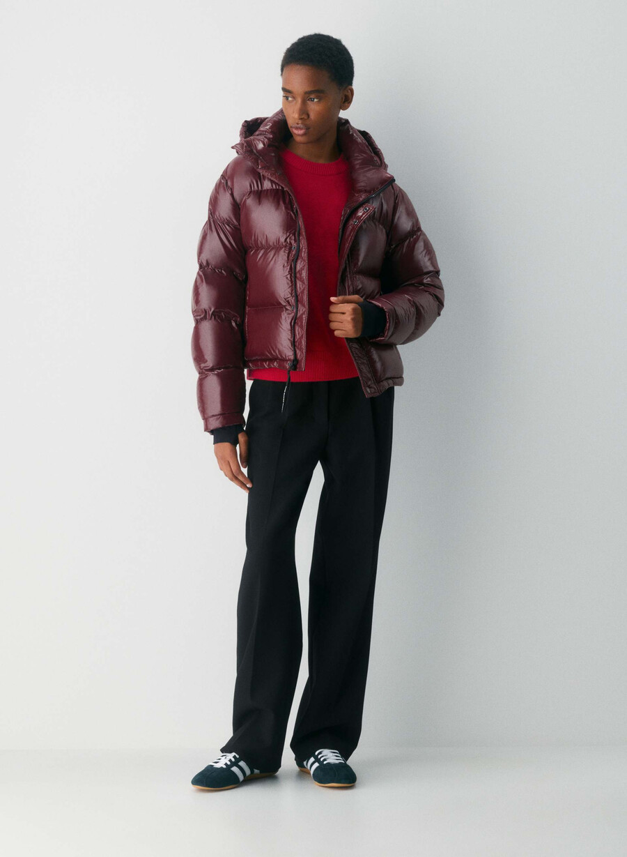 the super puff shorty - hi-gloss plum burgundy