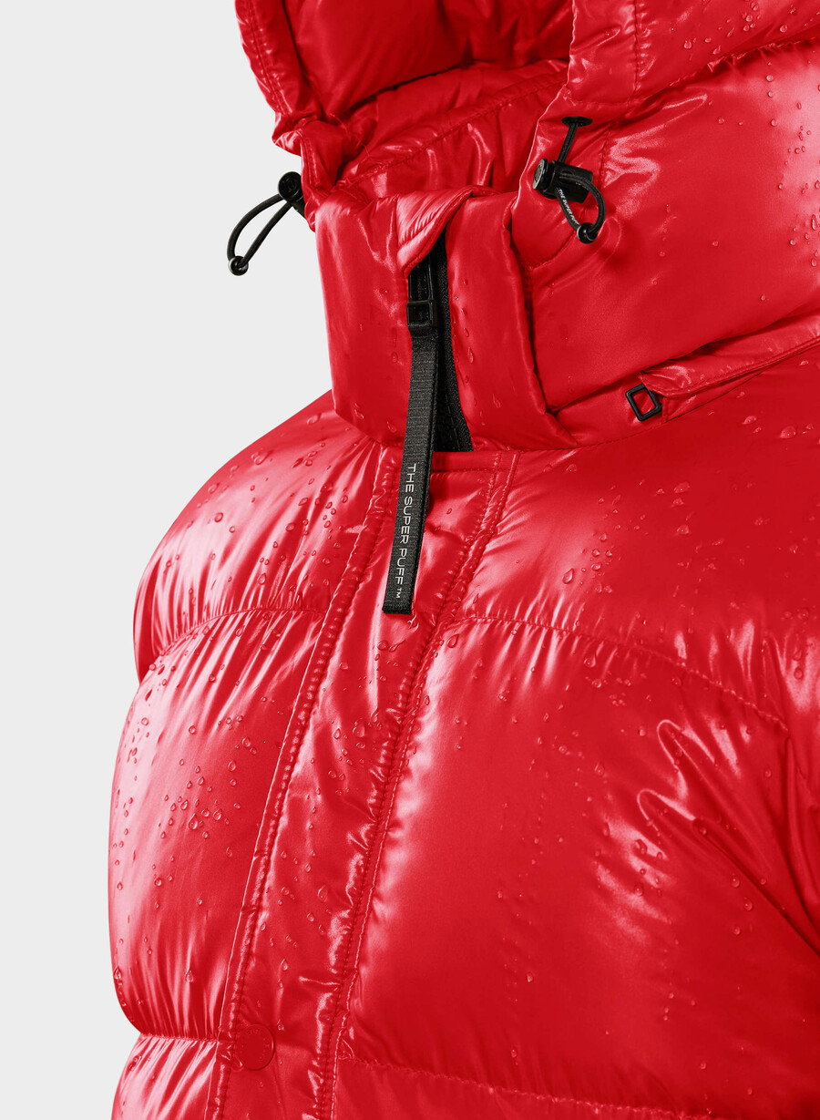the super puff shorty - hi-gloss prosperity red