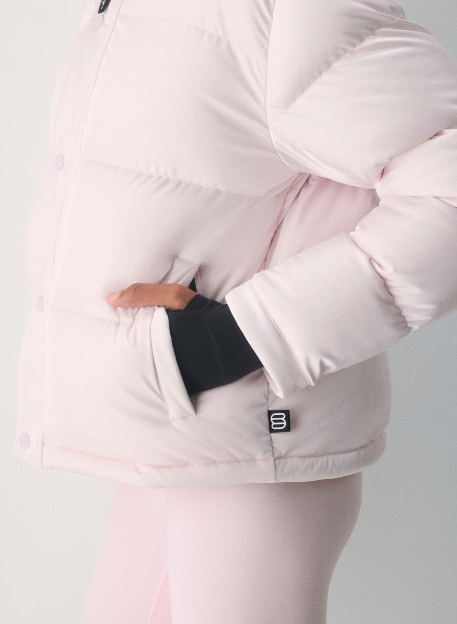 the super puff shorty - liquid shine mochi pink