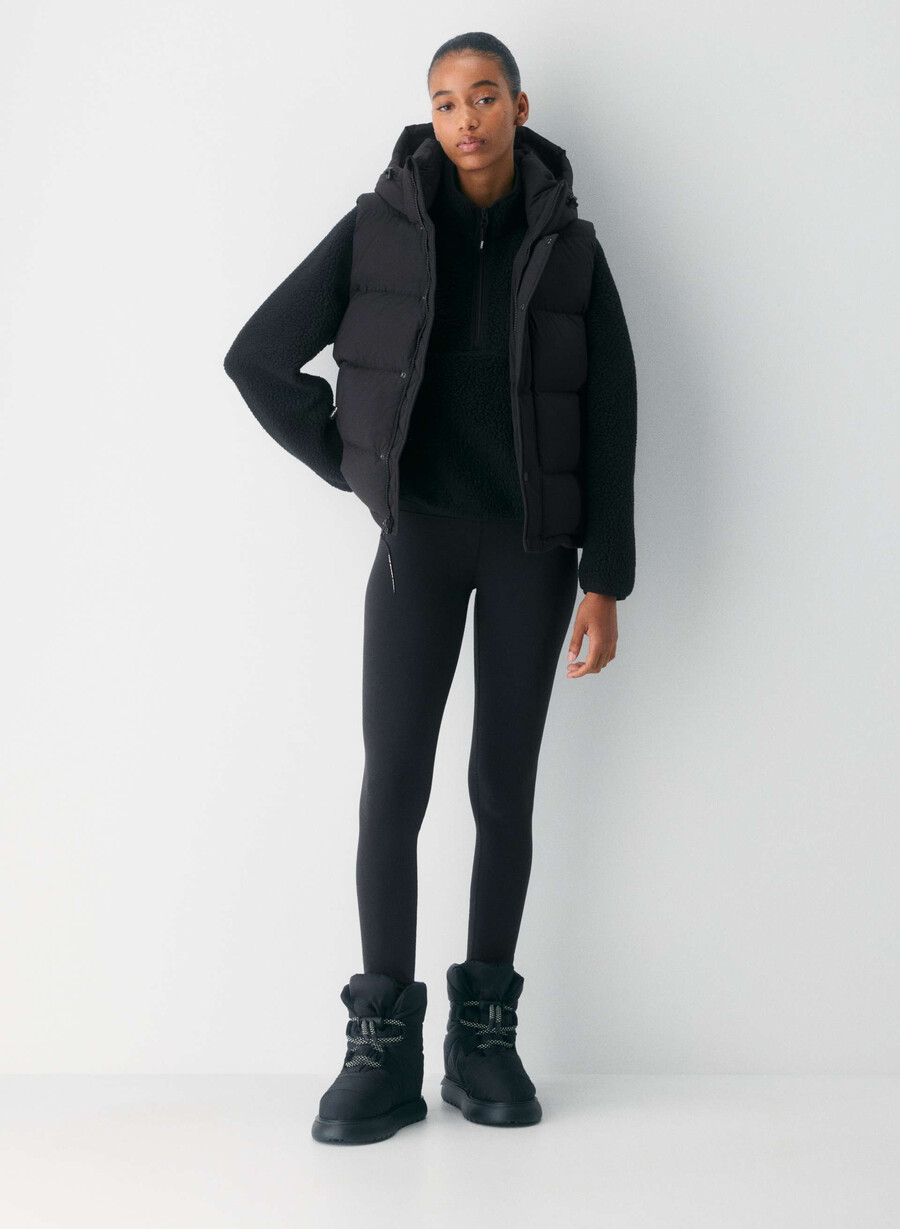 the super puff vest - climatte black