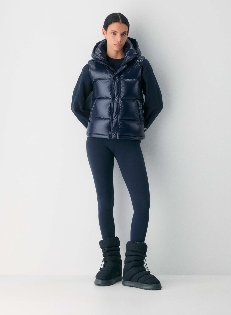 the super puff vest - hi-gloss admiral