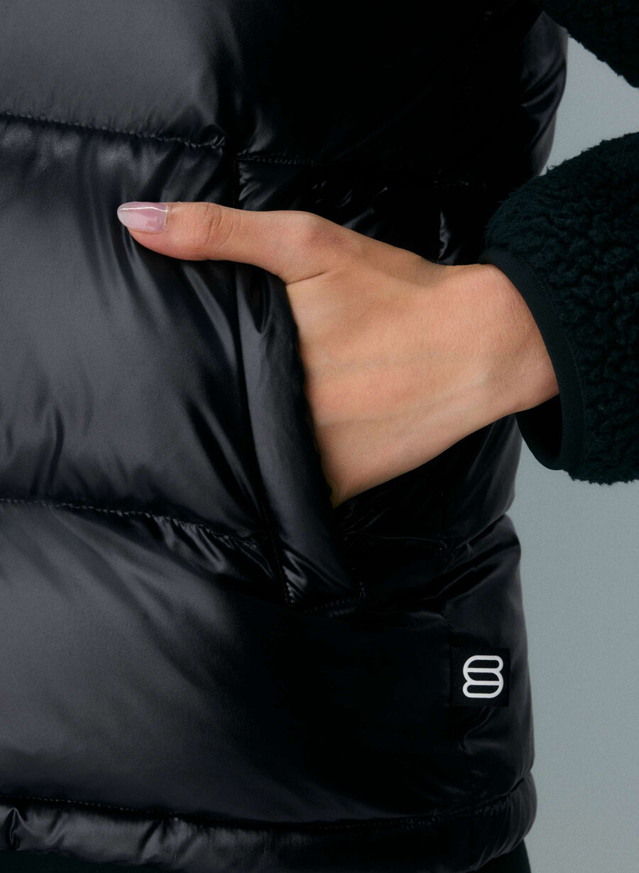 the super puff vest - hi-gloss black