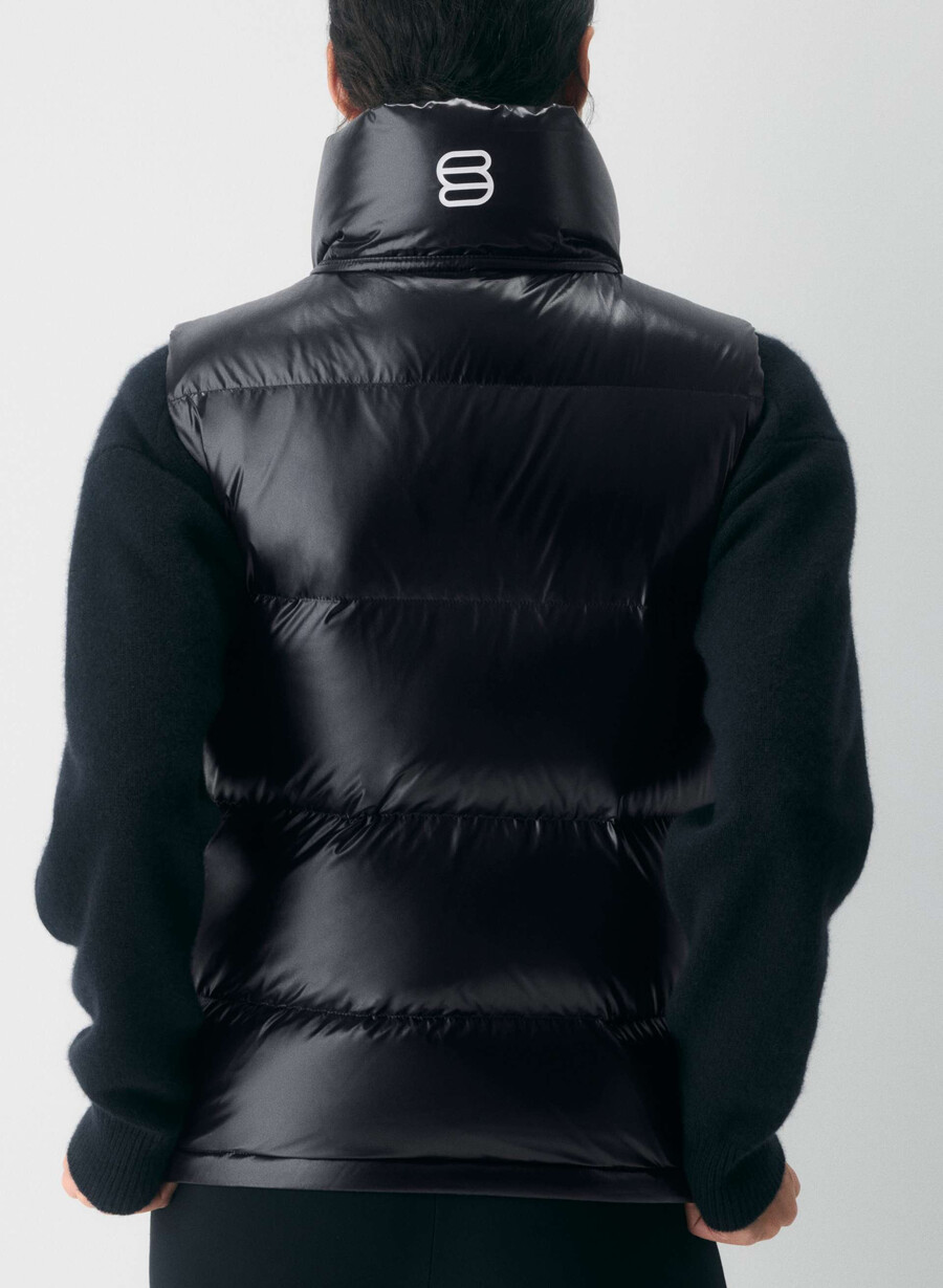 the super puff vest - hi-gloss black
