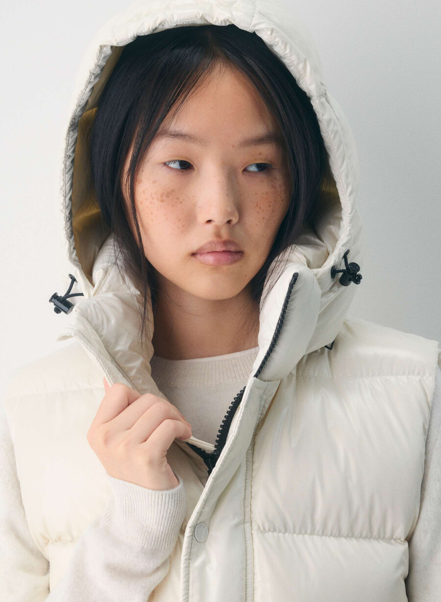 the super puff vest - hi-gloss birch