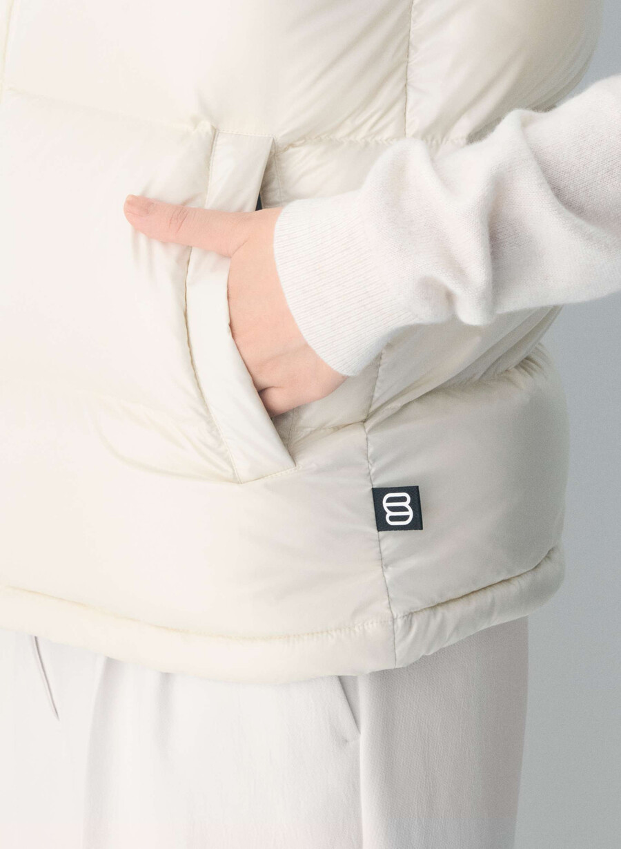 the super puff vest - hi-gloss birch