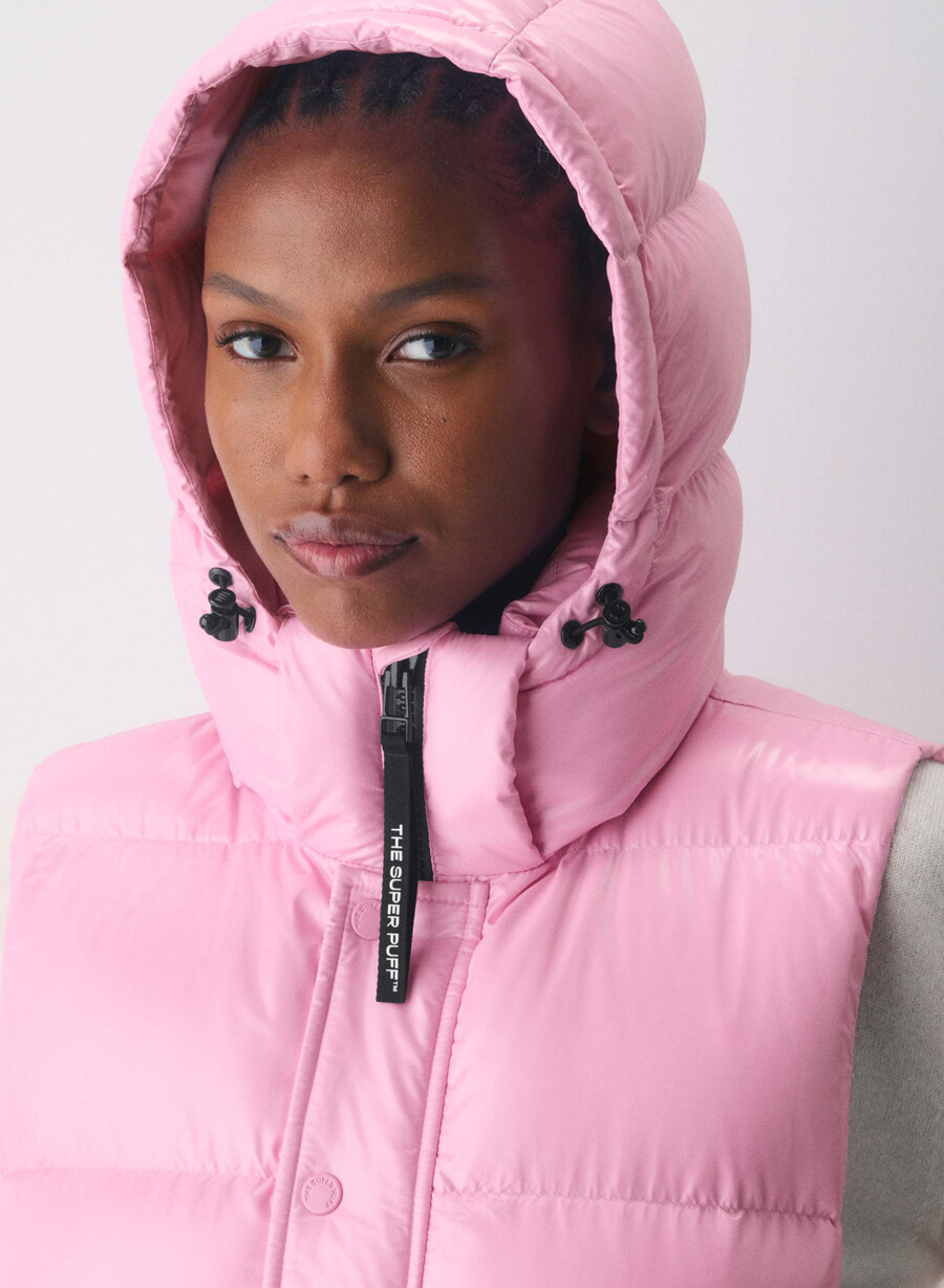 the super puff vest - hi-gloss morganite pink