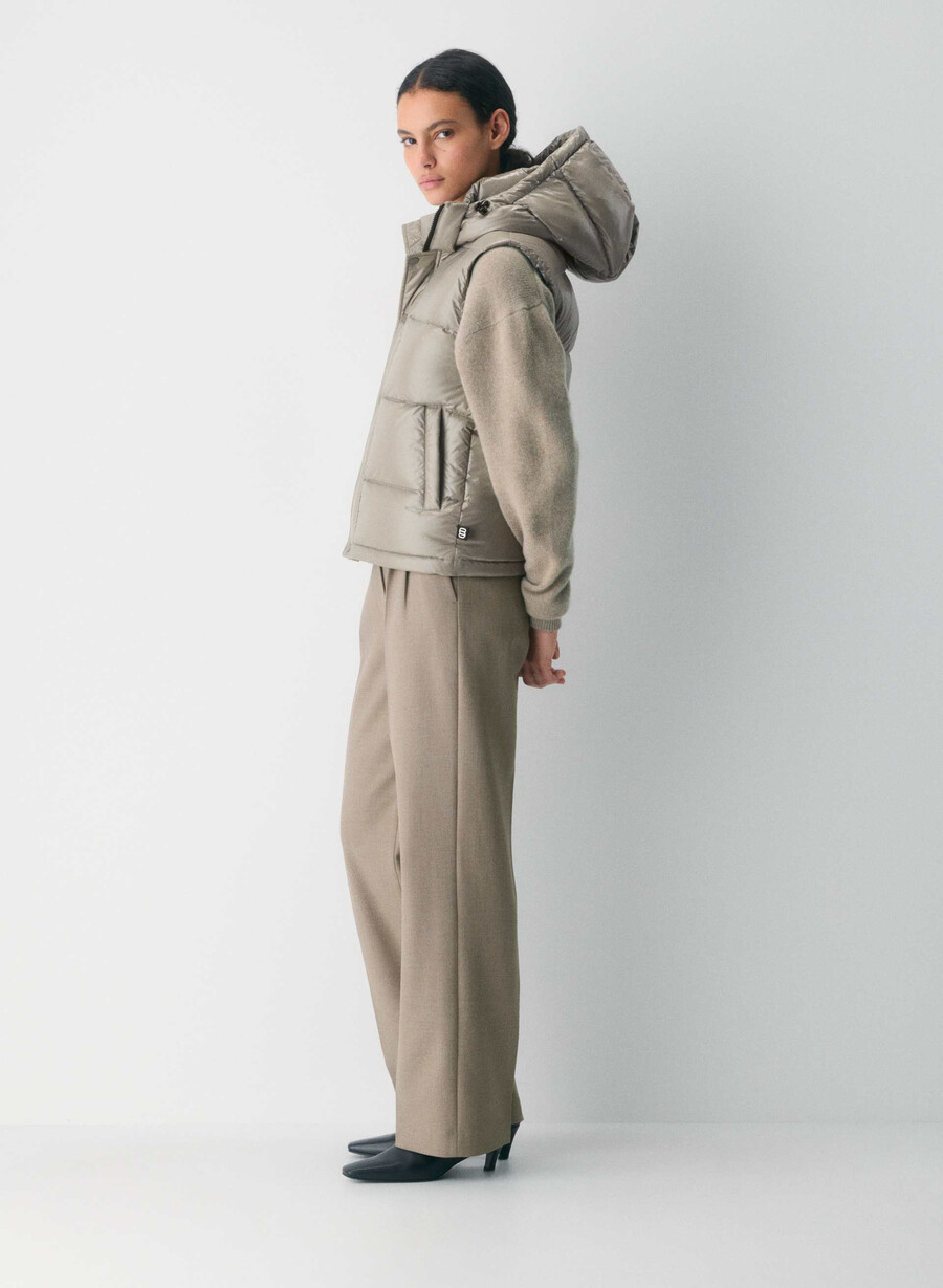 the super puff vest - hi-gloss modern taupe