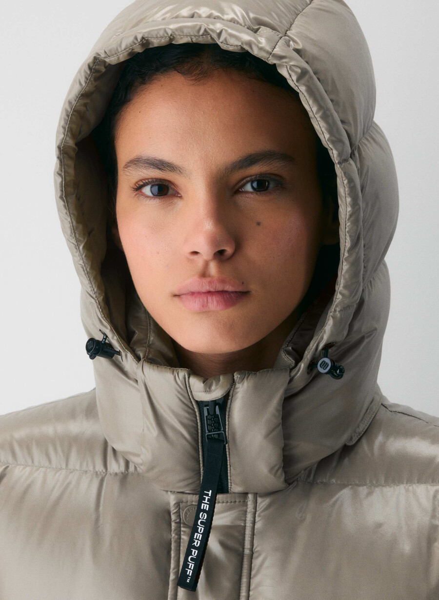 the super puff vest - hi-gloss modern taupe