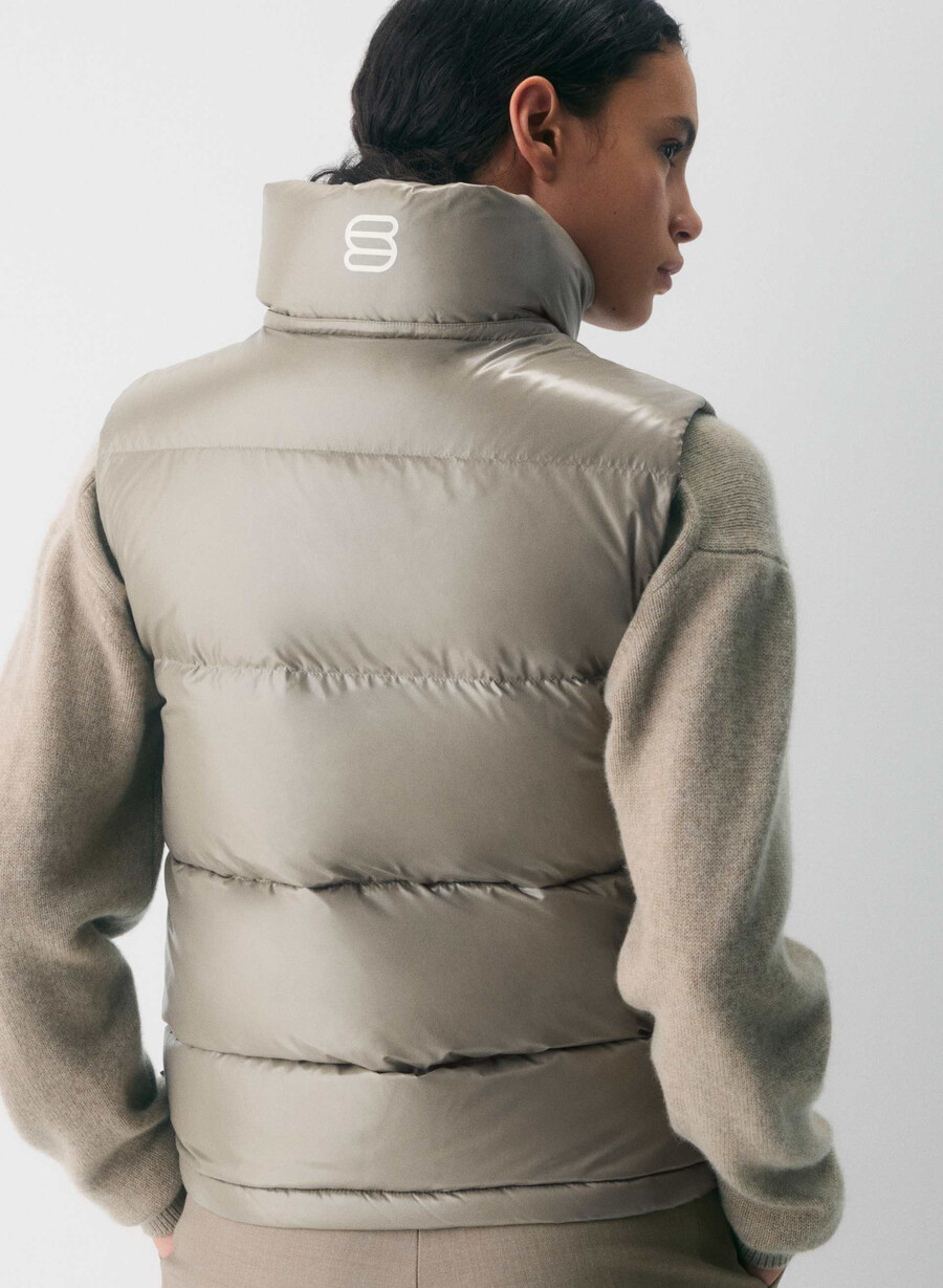 the super puff vest - hi-gloss modern taupe