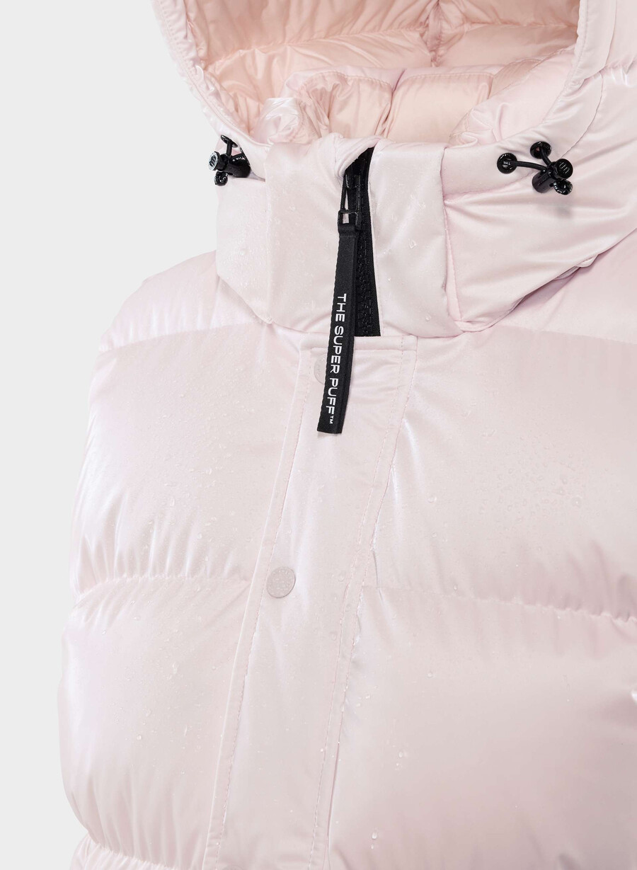 the super puff vest - liquid shine mochi pink