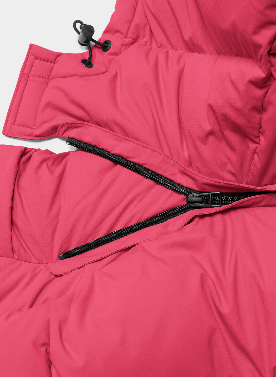 the super puff shorty vest - climatte wink pink