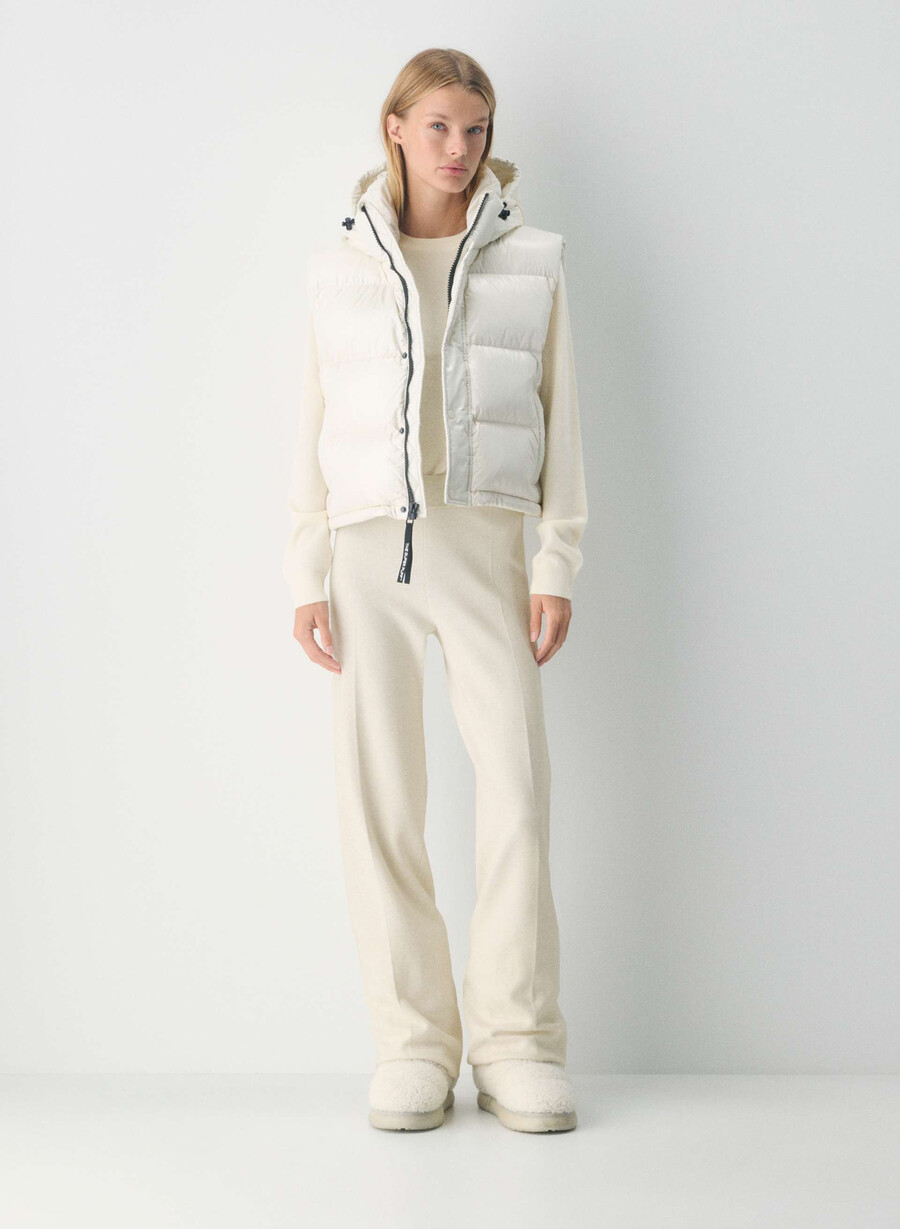 the super puff shorty vest - hi-gloss birch