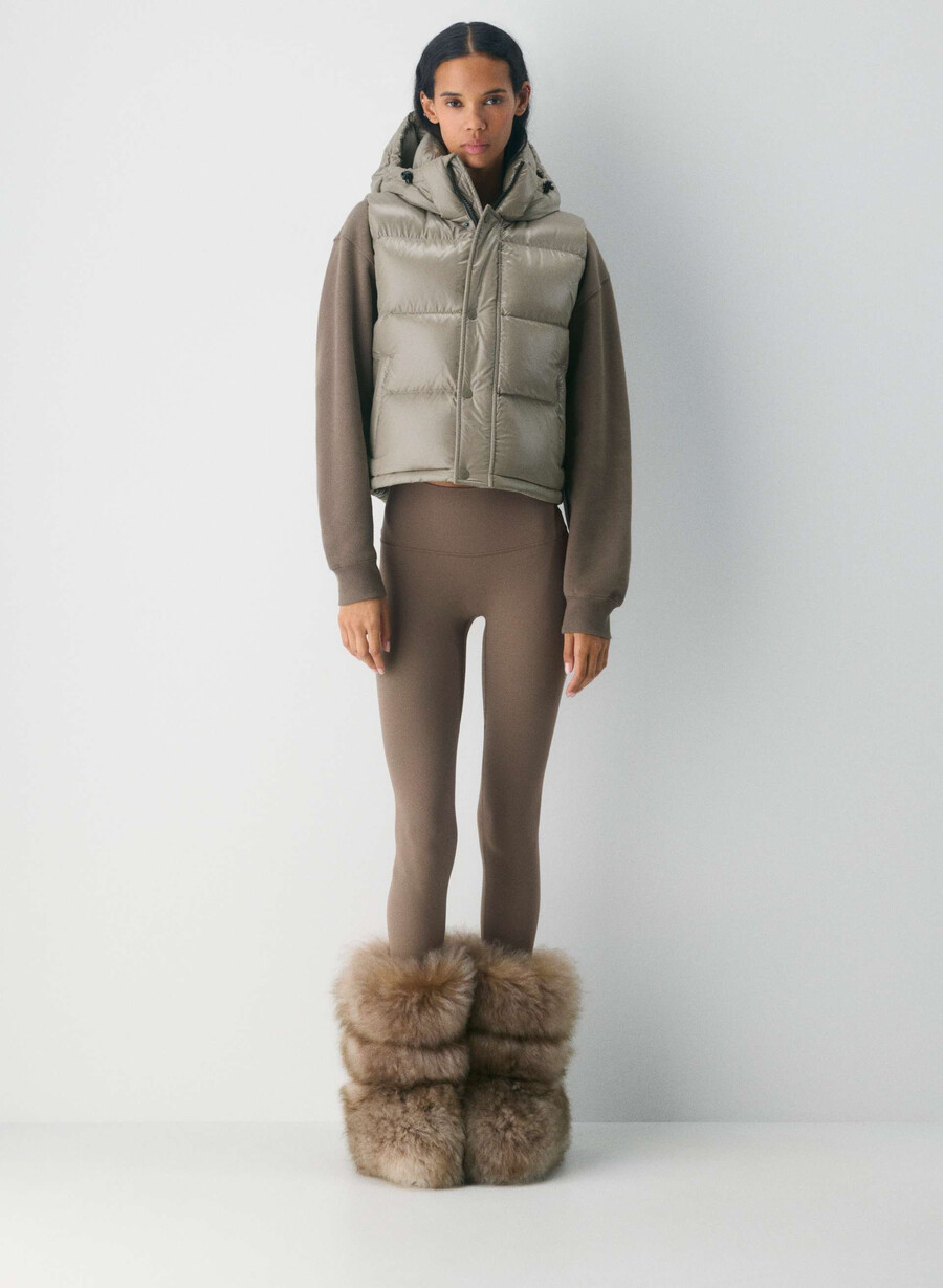 the super puff shorty vest - hi-gloss modern taupe