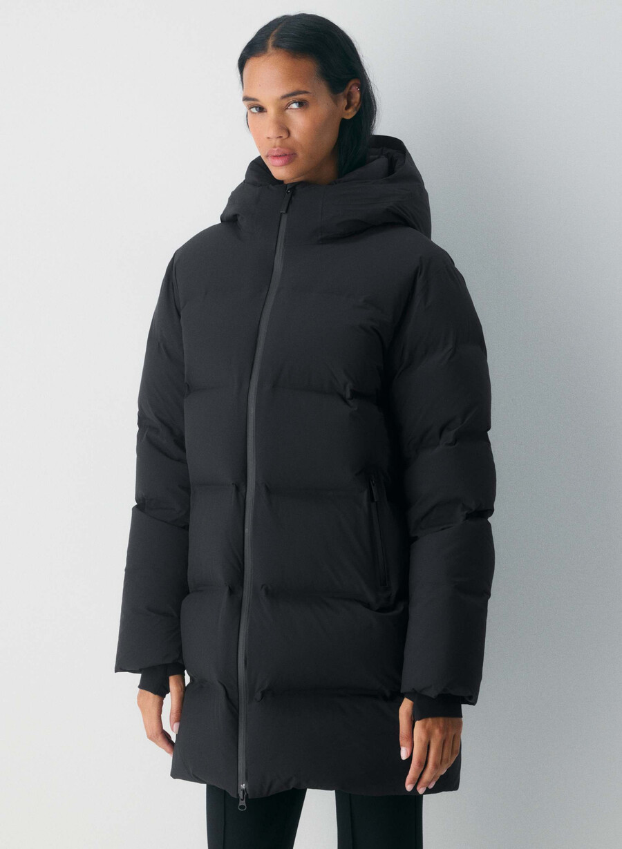 the super puff₂o mid - rainstop black