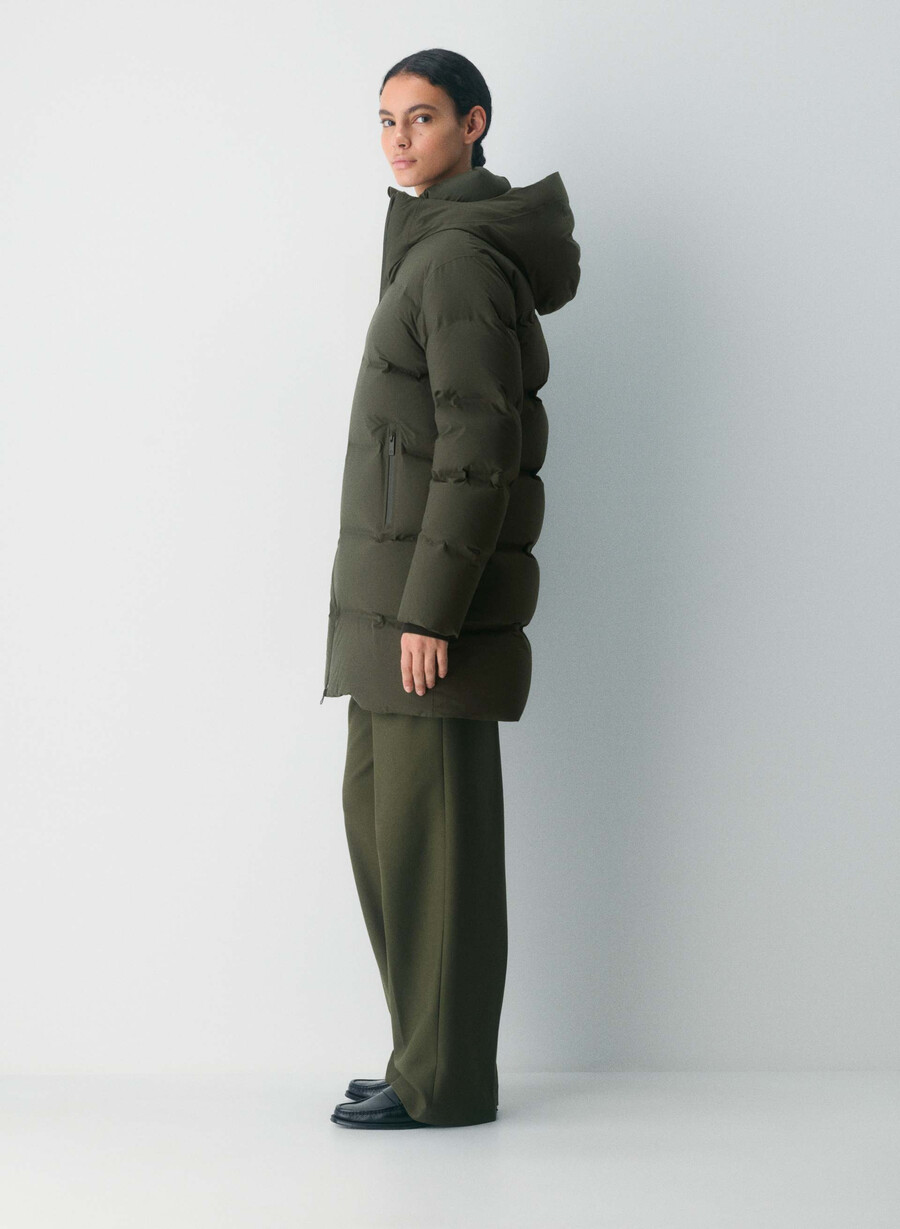 the super puff₂o mid - rainstop flint green