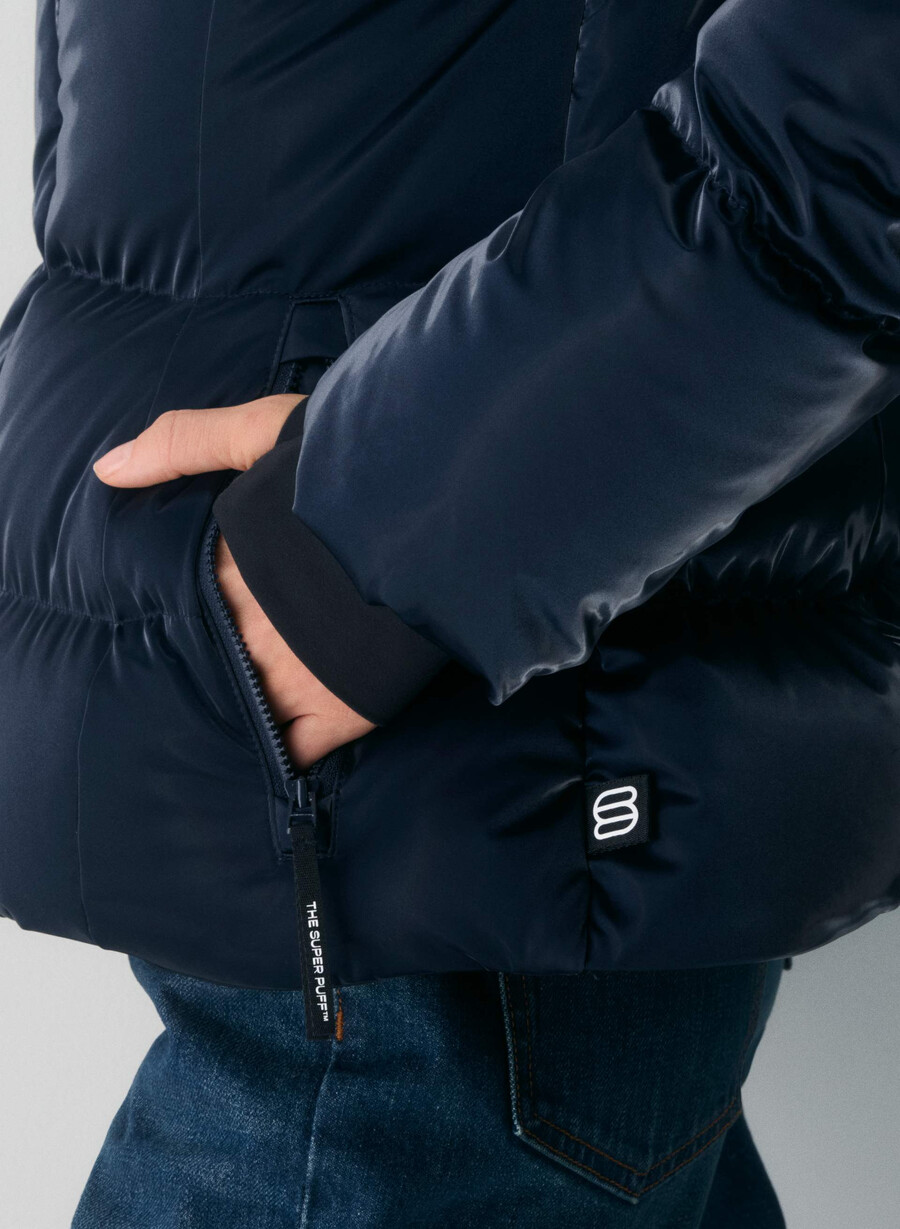 the supersnug puff - liquid shine admiral