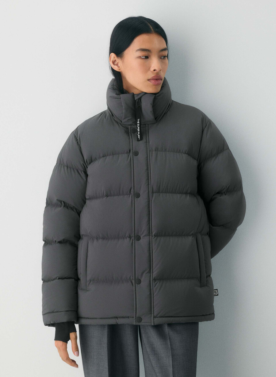 the super puff climatte coal grey