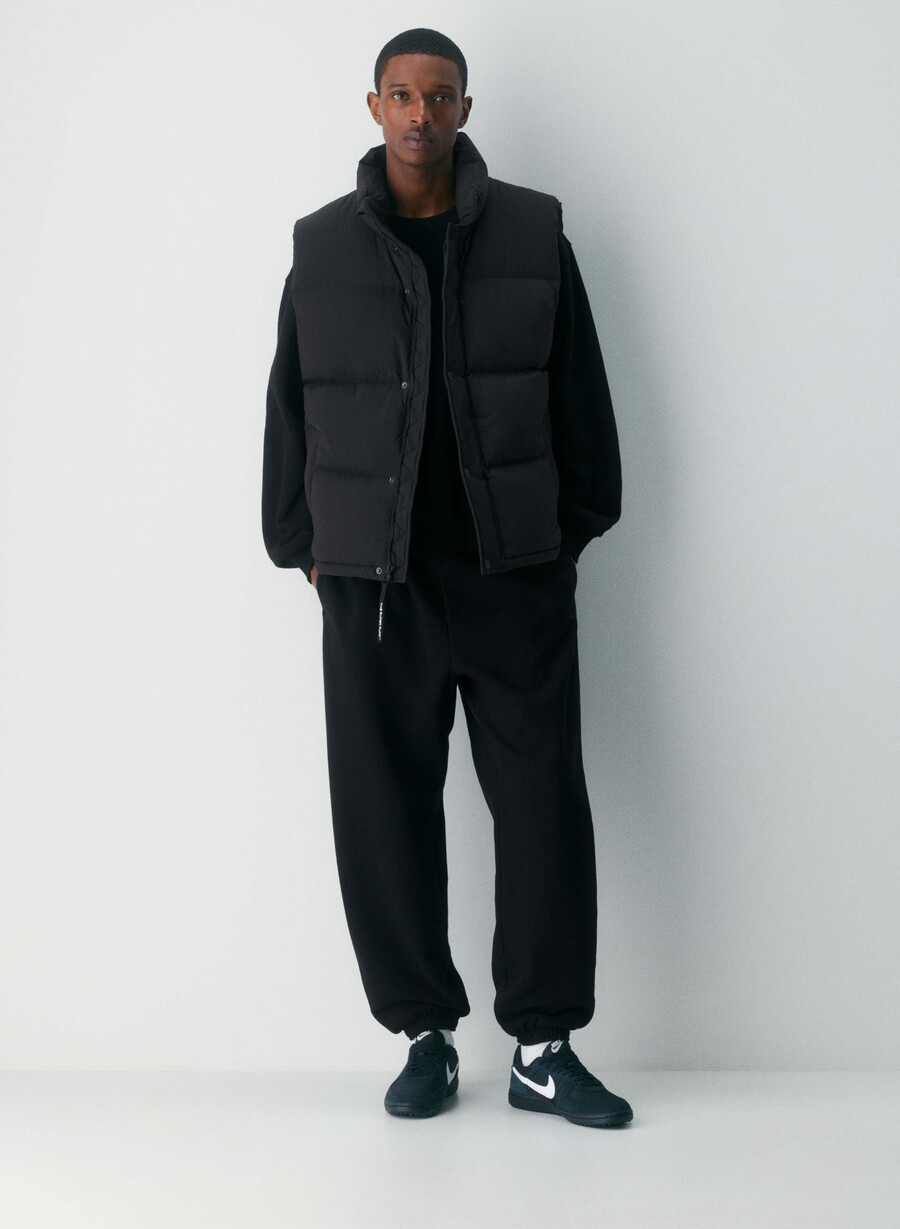 the super puff vest mens - climatte black