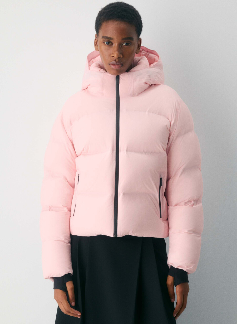 the super puff₂o shorty - rainstop chalk pink