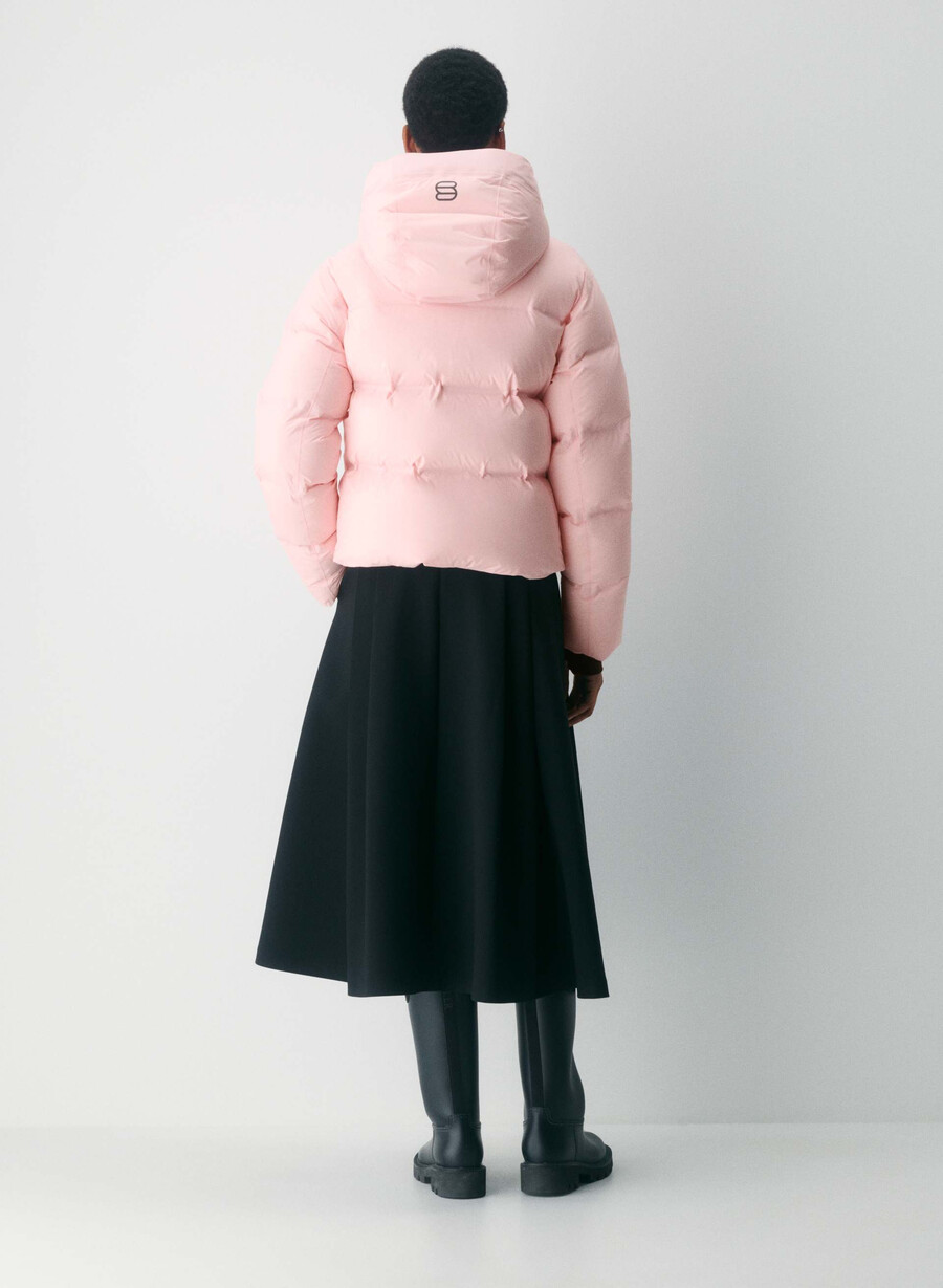 the super puff₂o shorty - rainstop chalk pink