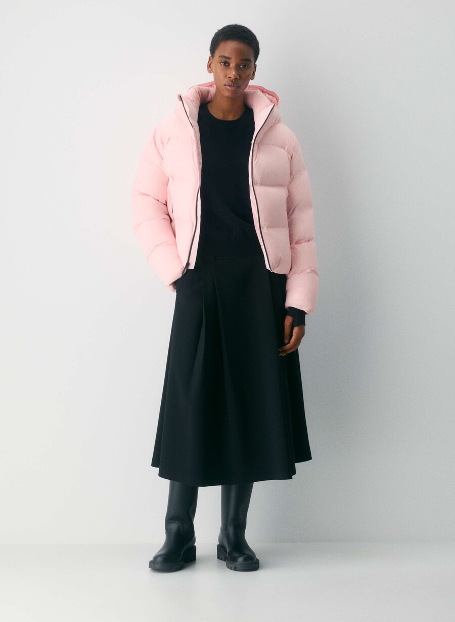 the super puff₂o shorty - rainstop chalk pink