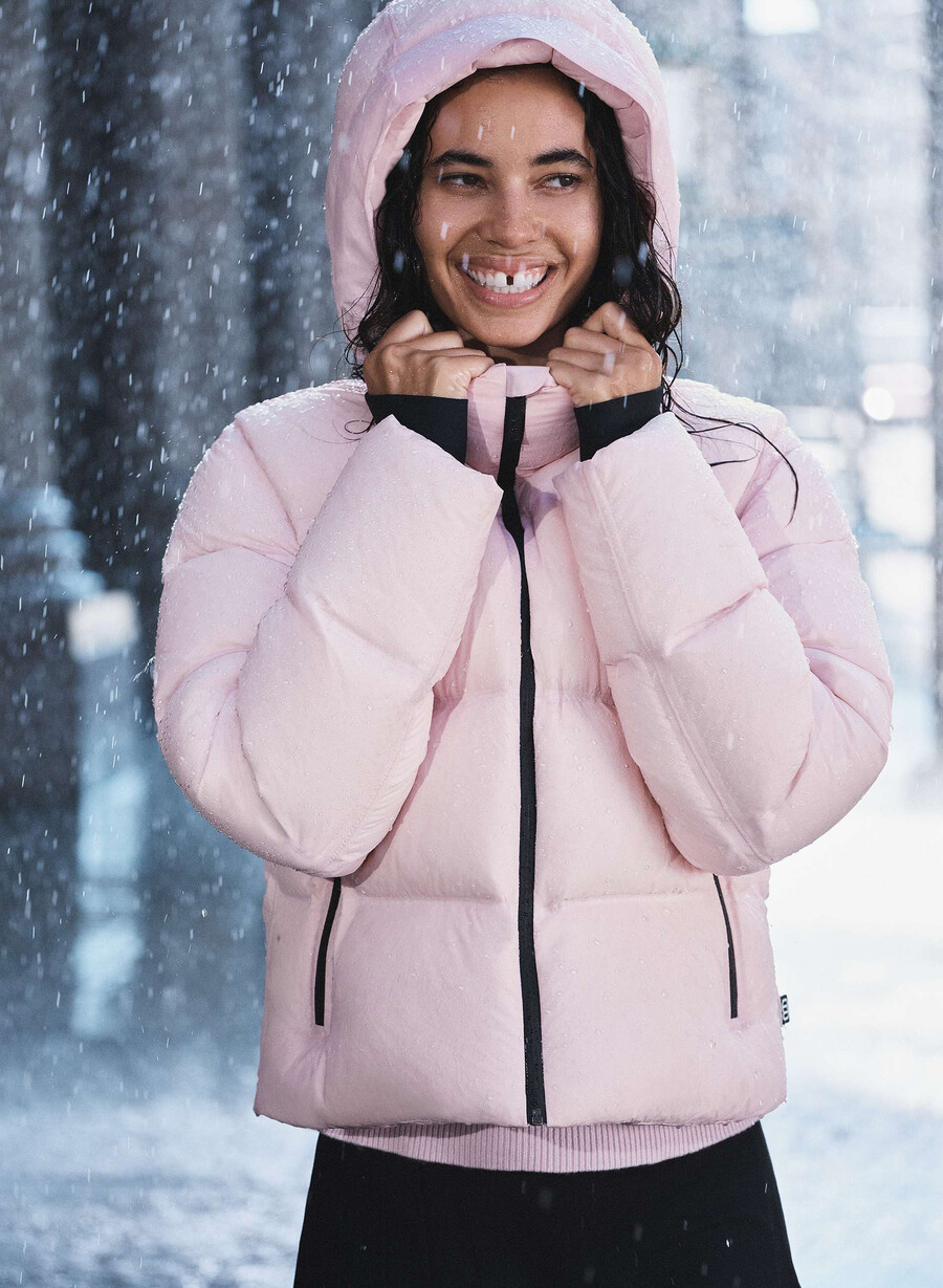 the super puff₂o shorty - rainstop chalk pink