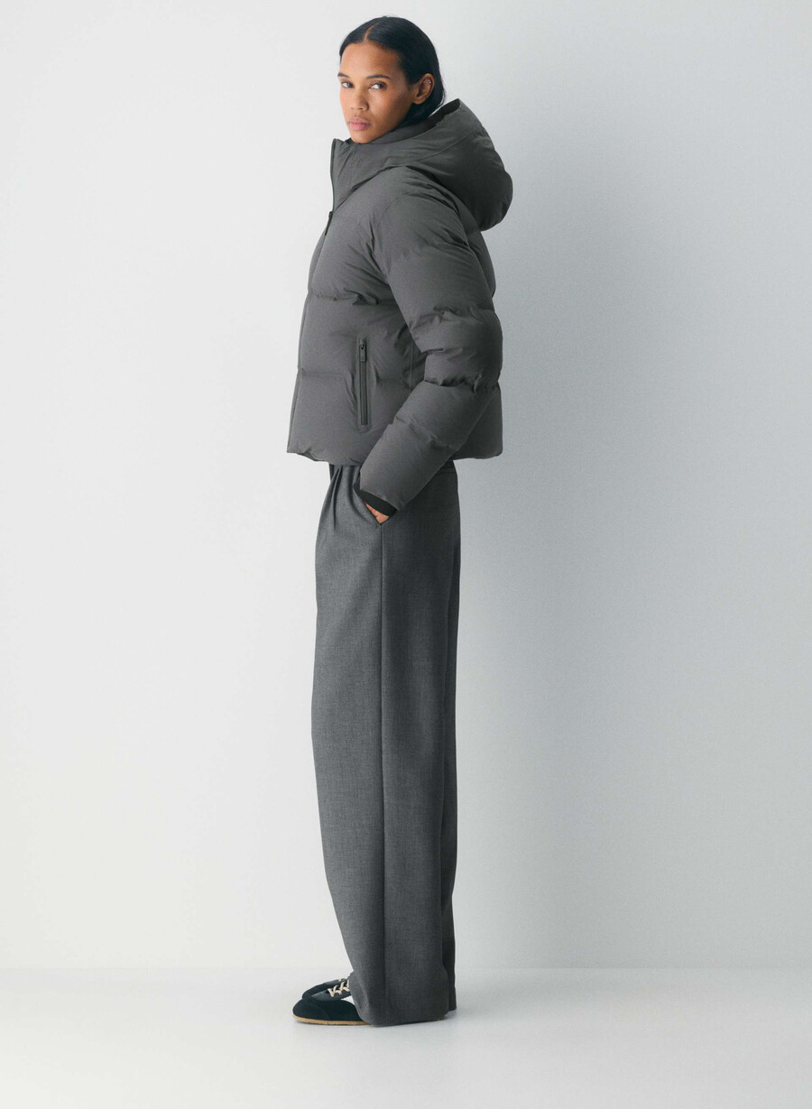 the super puff₂o shorty - rainstop coal grey