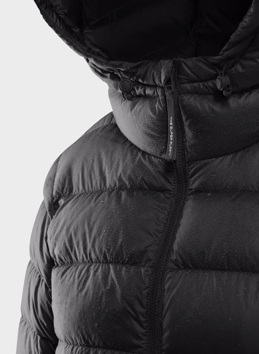 the superstuff puff - lite shine black