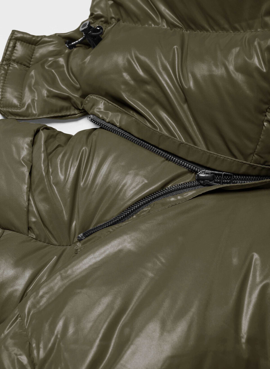 the super puff mid - hi-gloss dark olive