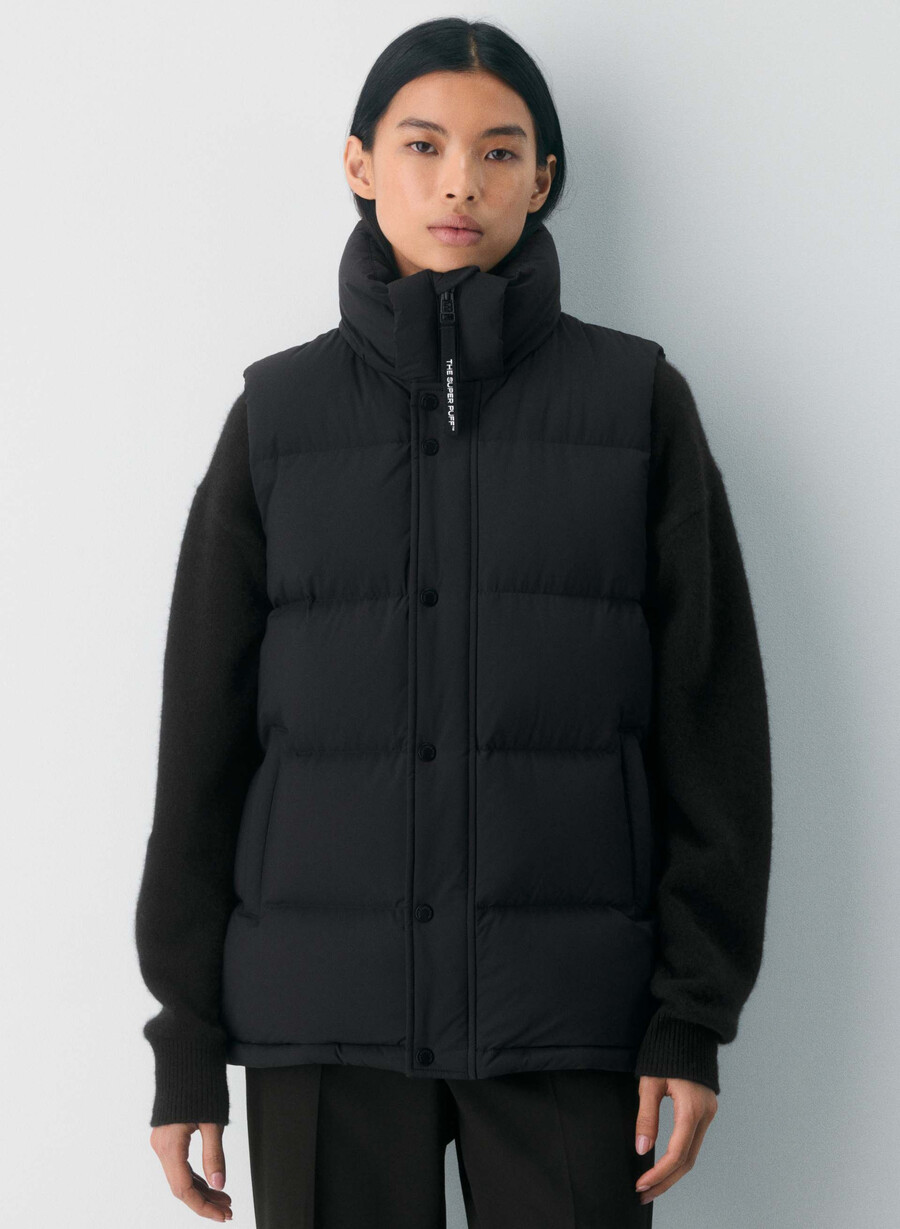 the superpuff lohip vest - climatte black