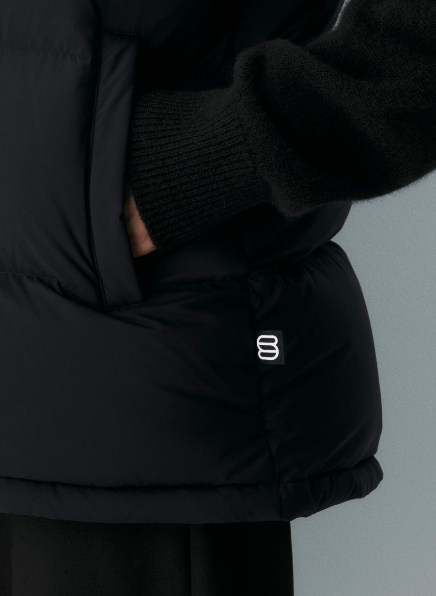 the superpuff lohip vest - climatte black