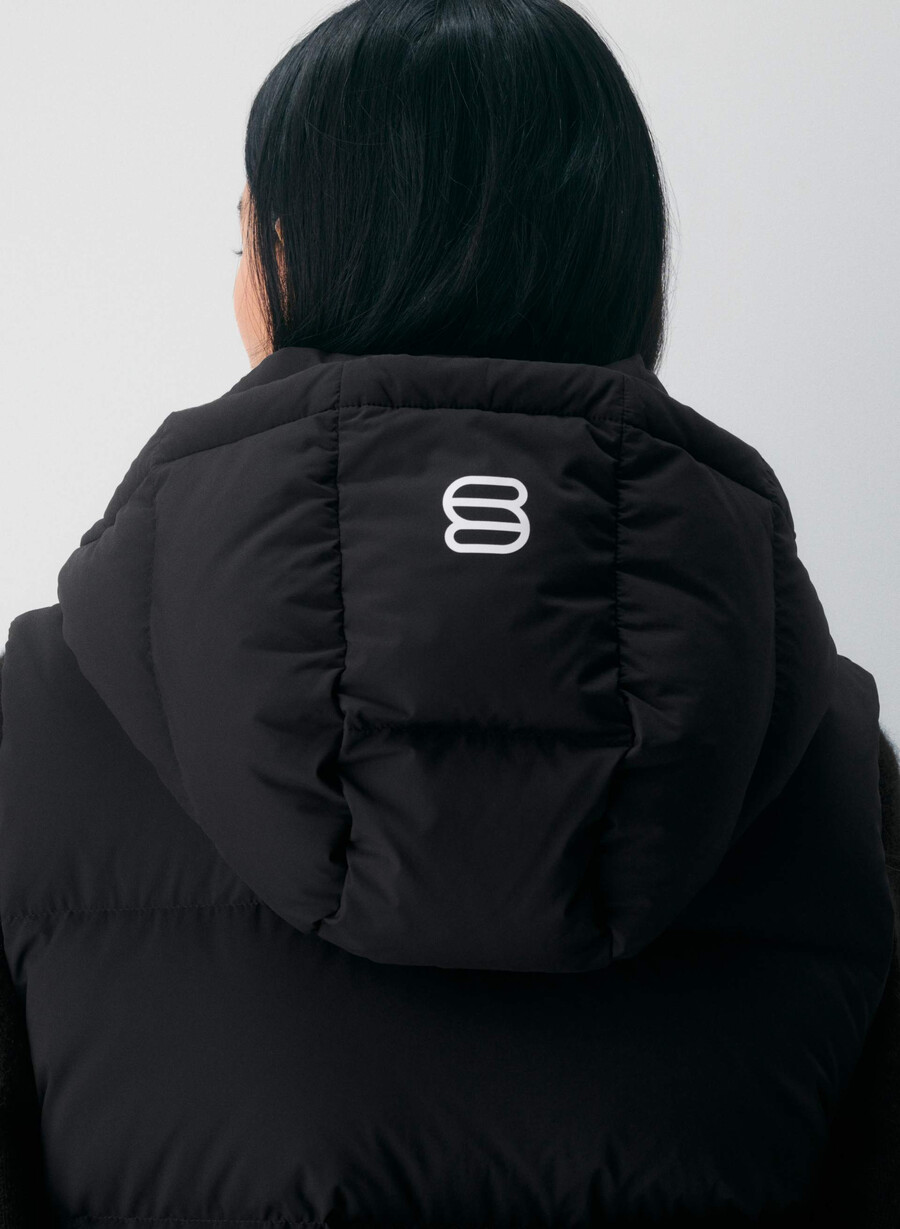 the superpuff lohip vest - climatte black
