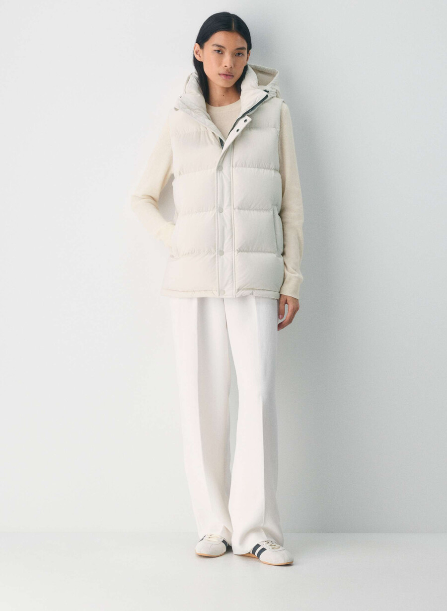 the superpuff lohip vest - climatte matte pearl