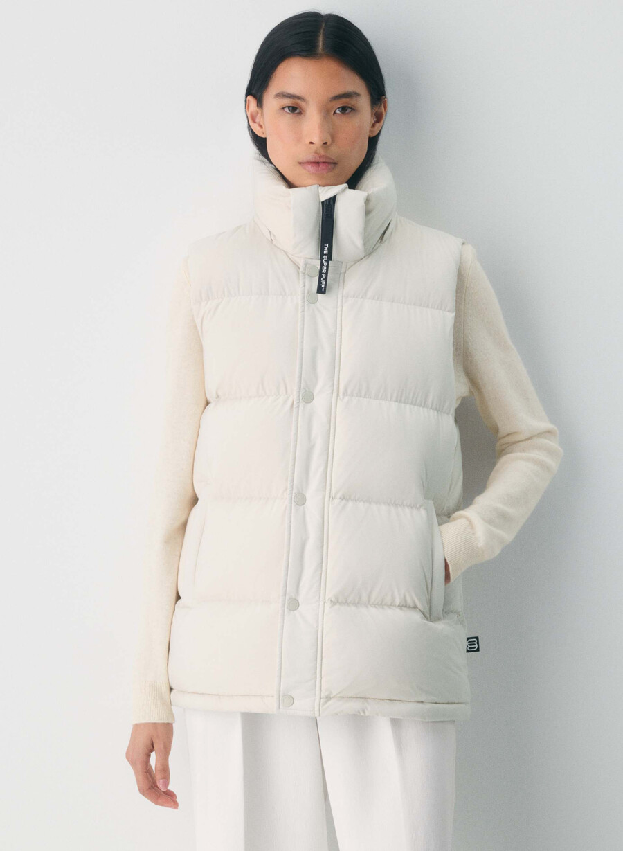 the superpuff lohip vest - climatte matte pearl