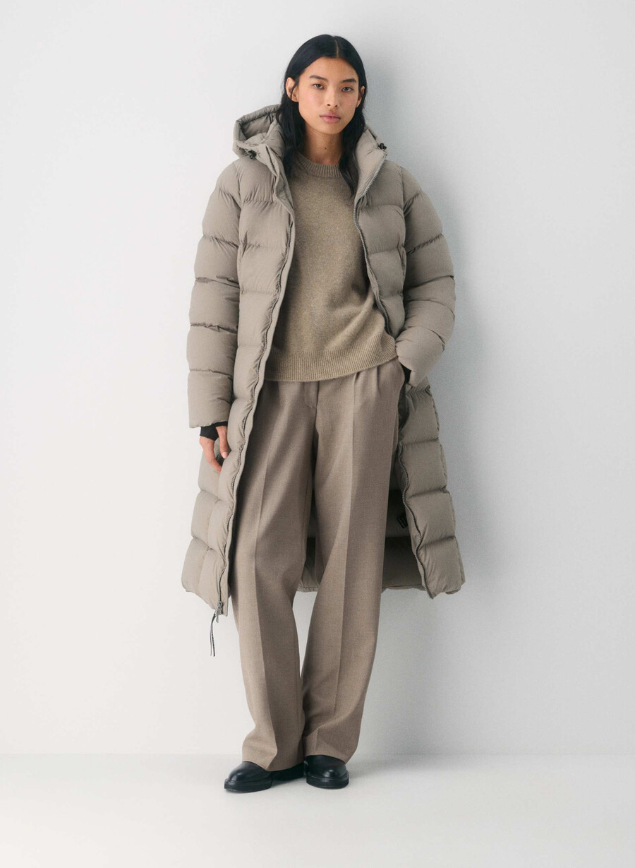 the supersnug puff long - climatte modern taupe