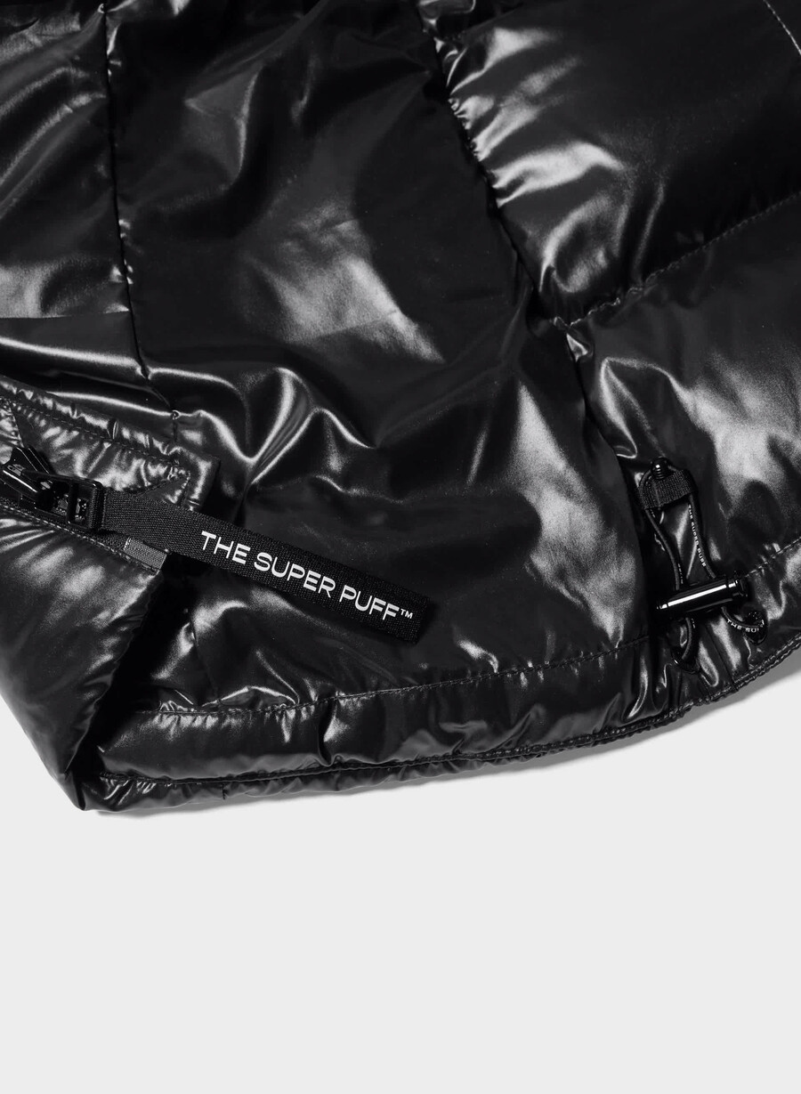 the supersnug puff - hi-gloss blackblack