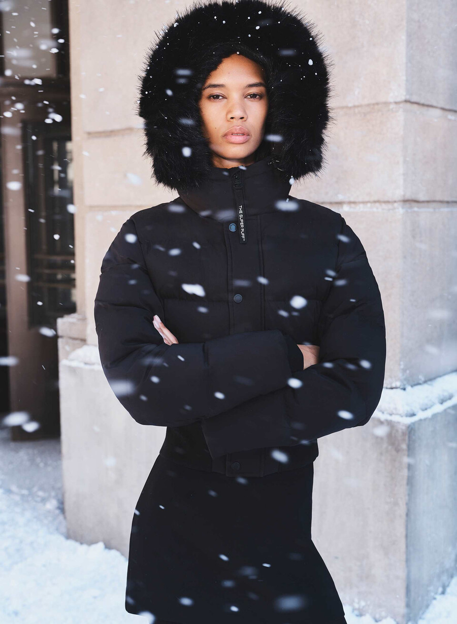 the super chalet puff - climatte blackblack