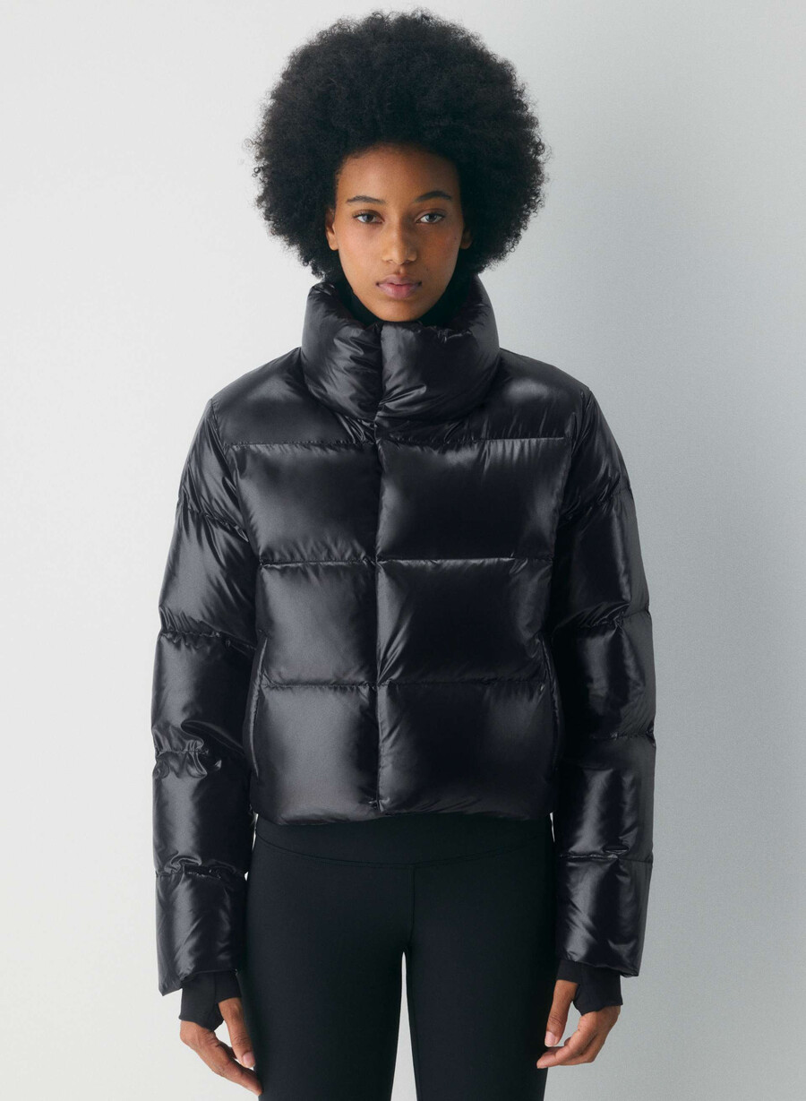 the super après puff - hi-gloss black