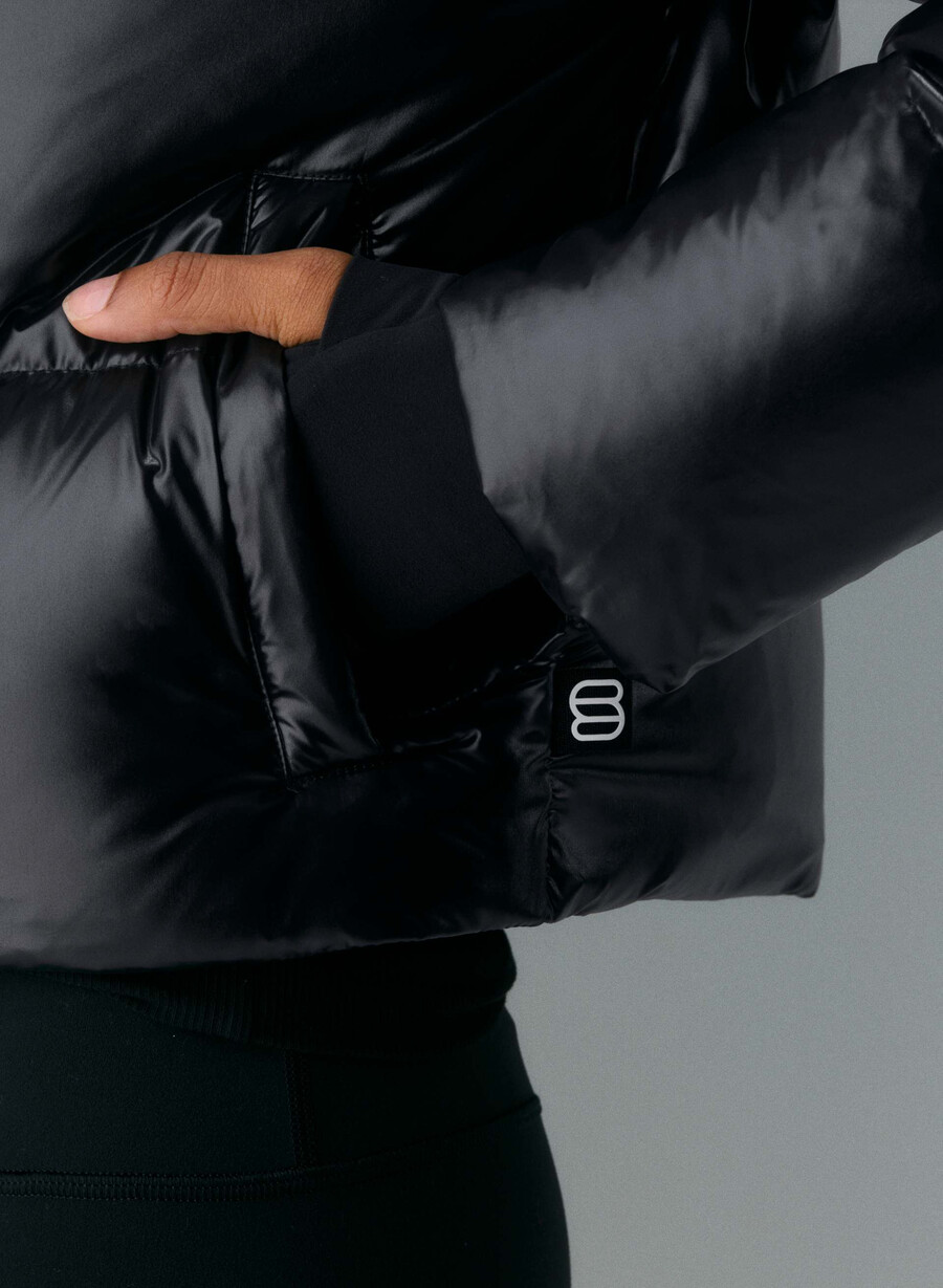 the super après puff - hi-gloss black