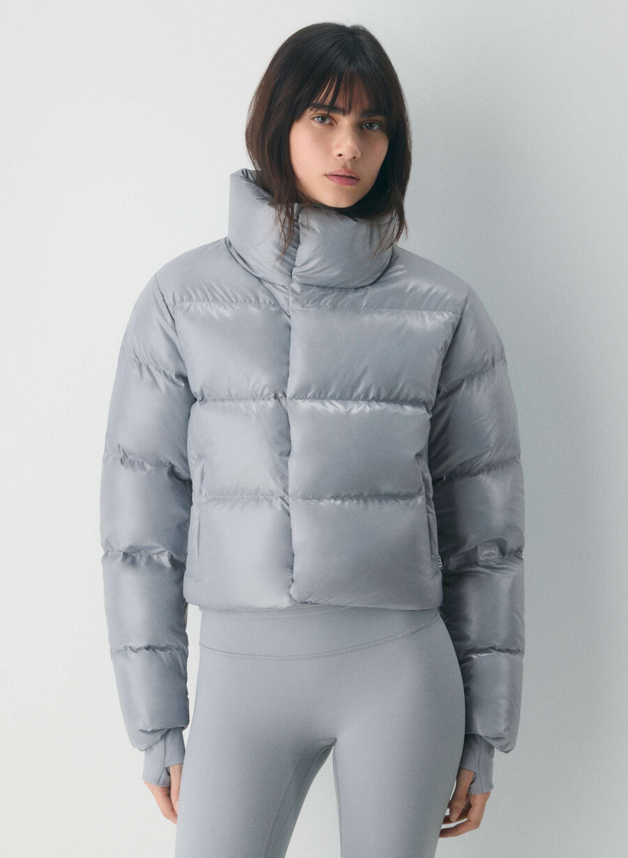 the super après puff - hi-gloss moon dust grey