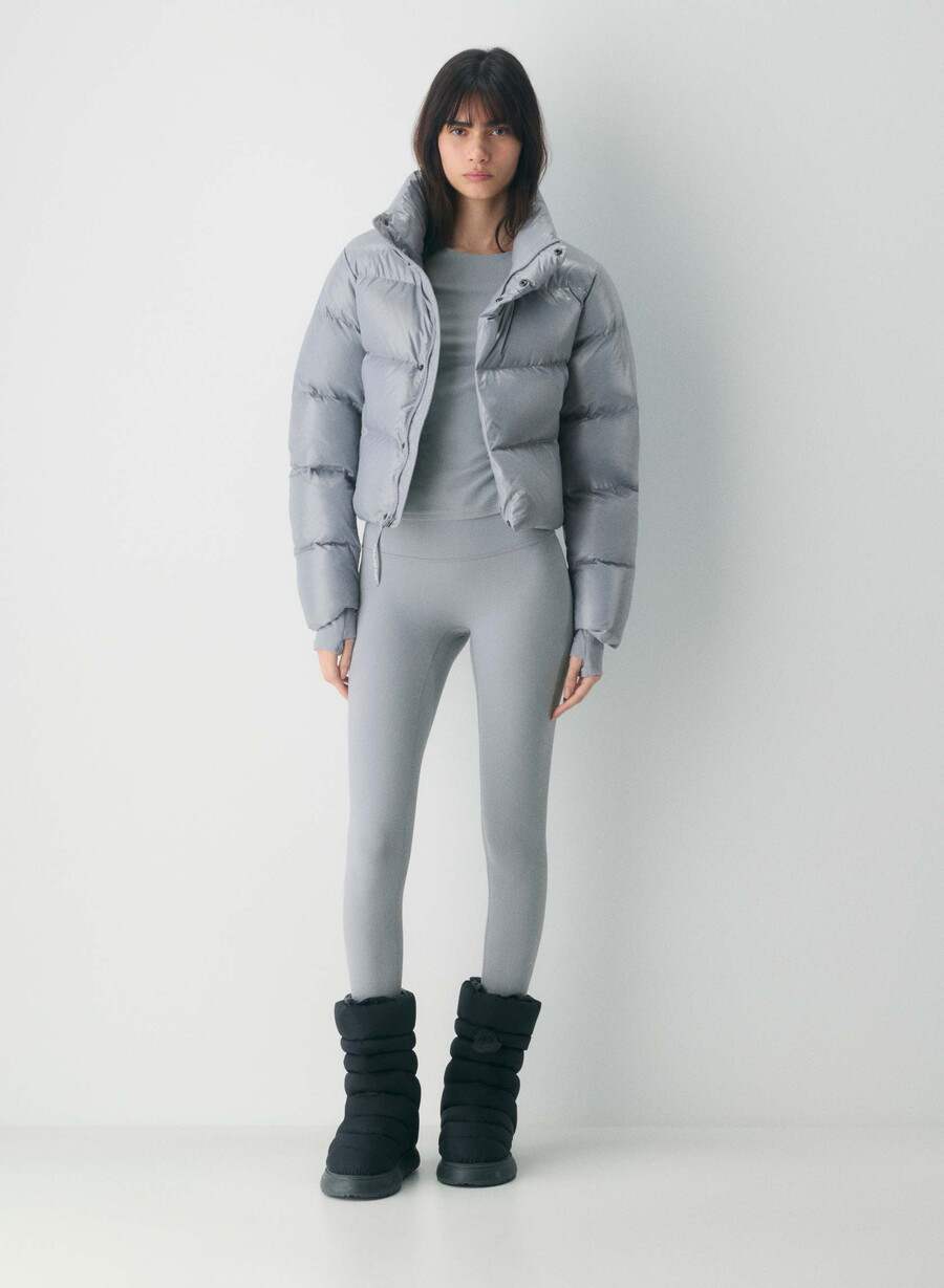 the super après puff - hi-gloss moon dust grey